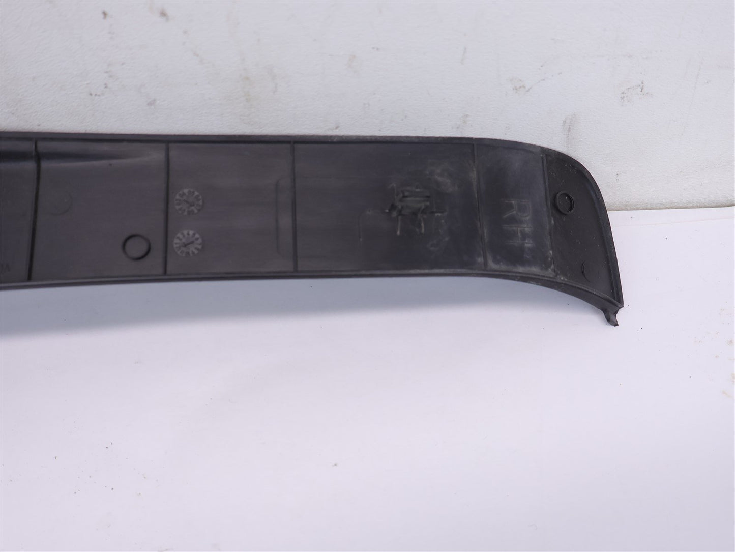 2005-2009 Subaru Legacy GT Passenger Rear Door Sill Trim RH Right OEM 94061AG06A