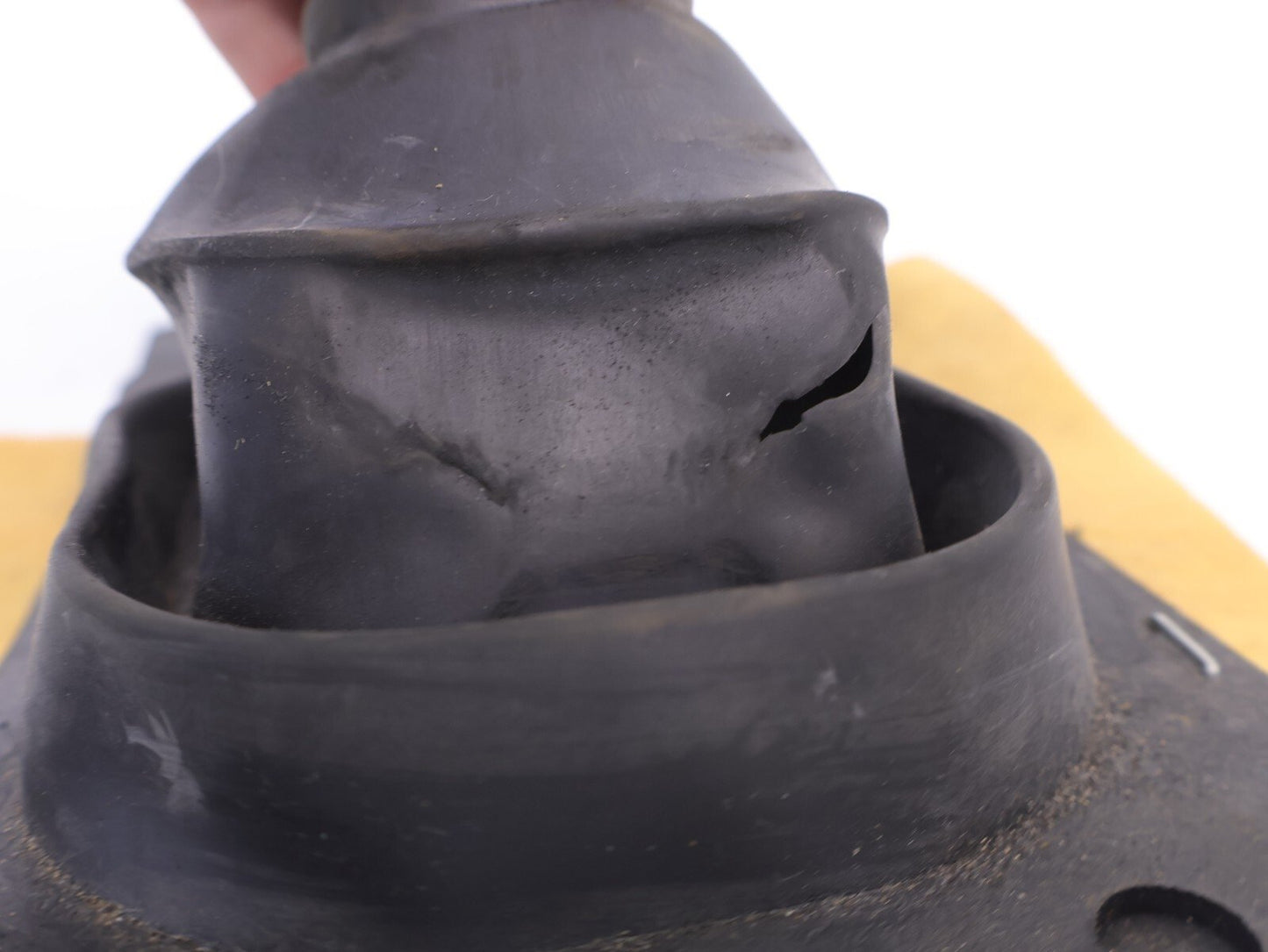2005-2009 Subaru Legacy GT Shifter Rubber Boot TEARS OEM Manual Trans