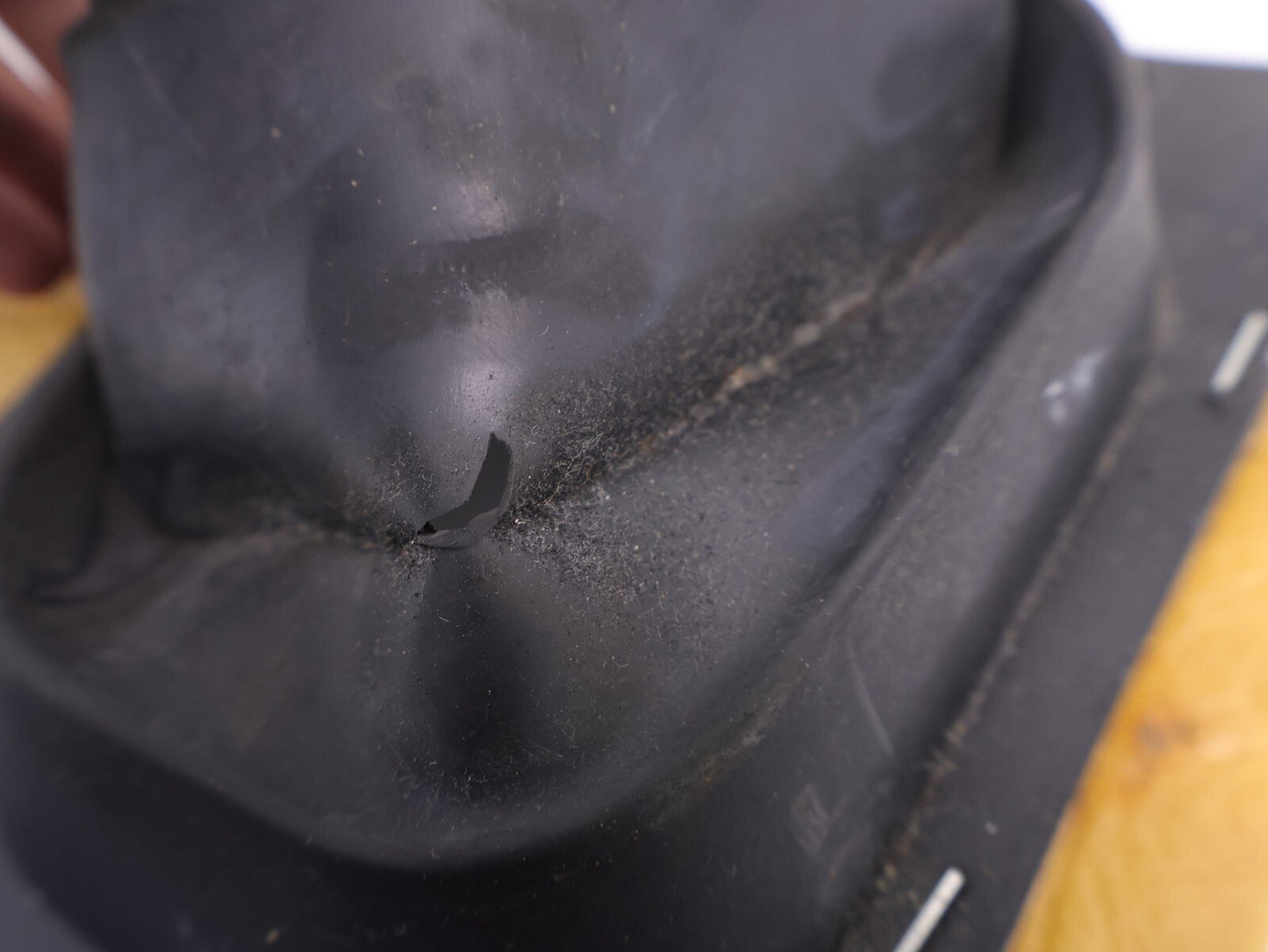 2005-2009 Subaru Legacy GT Shifter Rubber Boot TEARS OEM Manual Trans