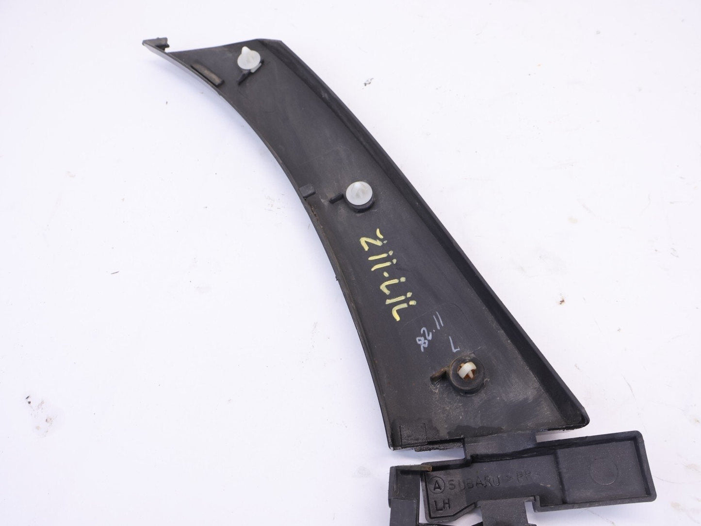 2005-2009 Subaru Legacy GT Driver Rear Quarter Trim Molding LH Left Side A7K OEM