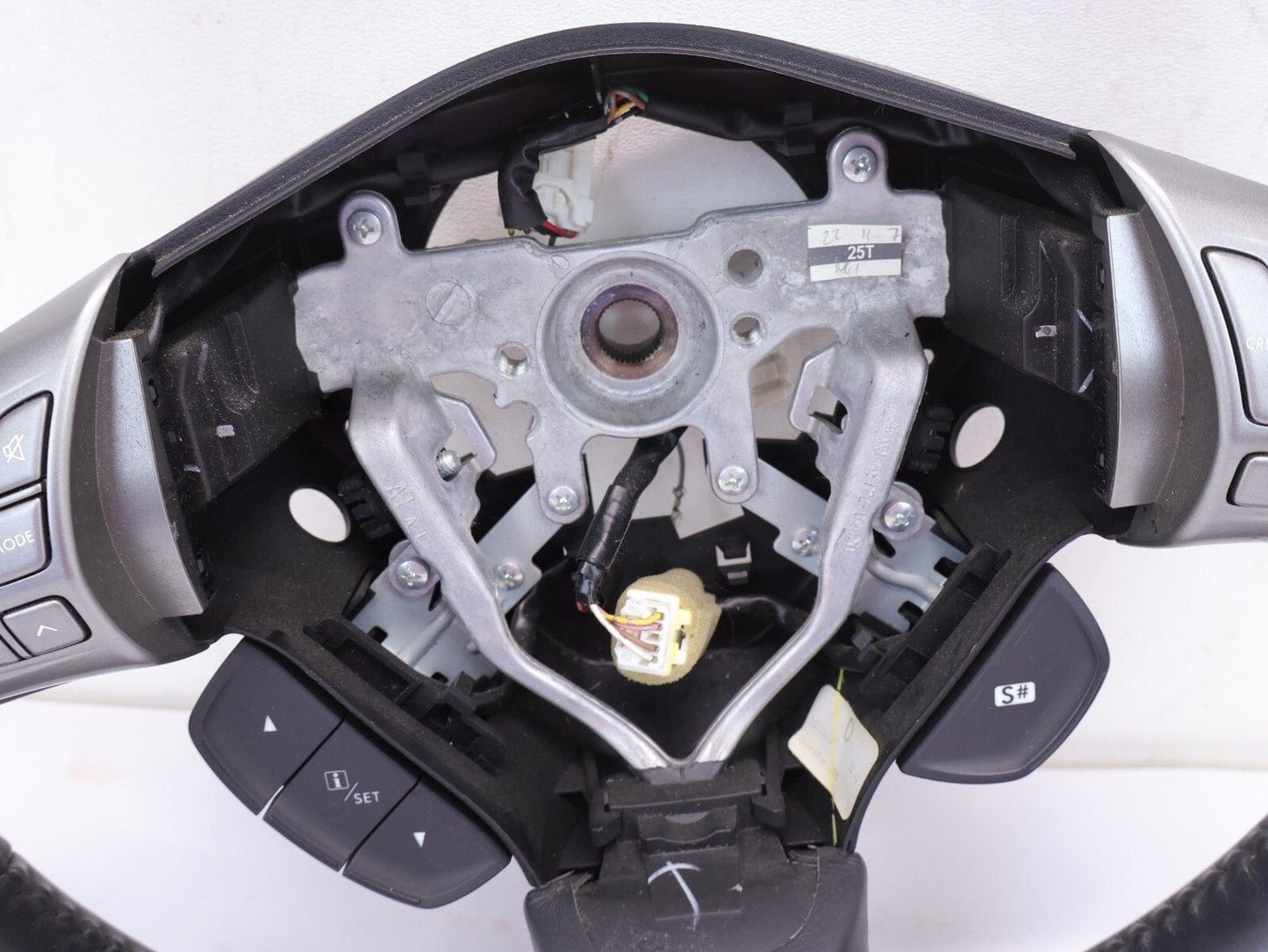 2008-2009 Subaru Legacy GT Wheel w/ Controls Black Leather Driver OEM 08-09