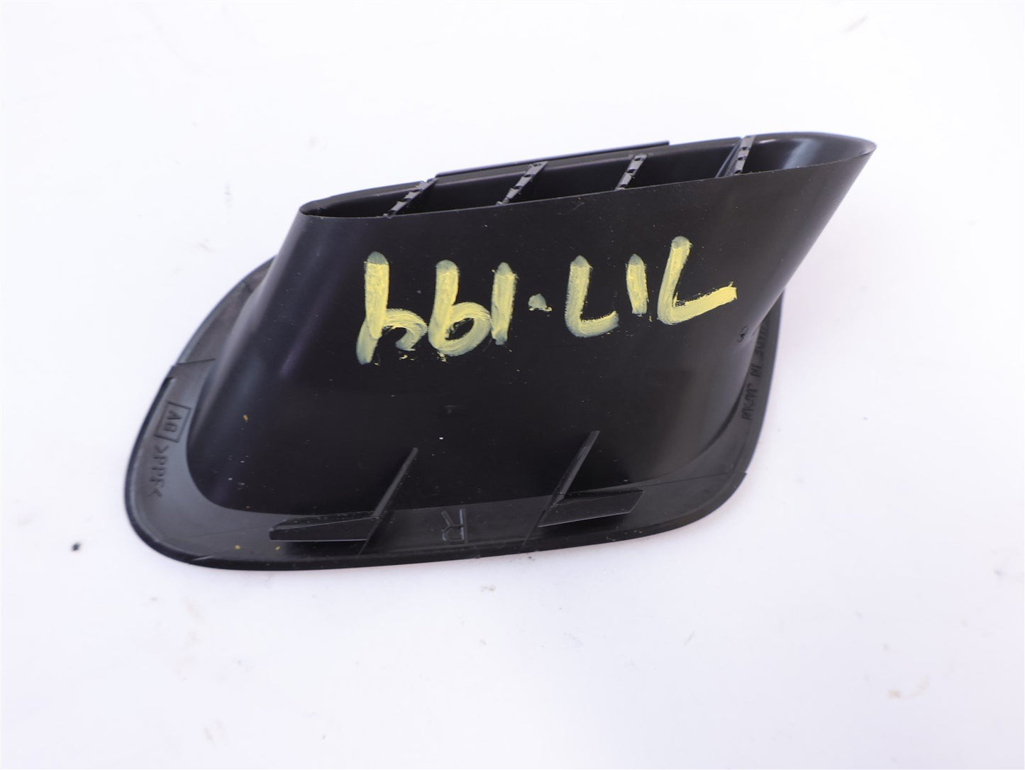 2005-2009 Subaru Legacy GT Defrost Vent Upper Top Dash RH Passenger Right OEM