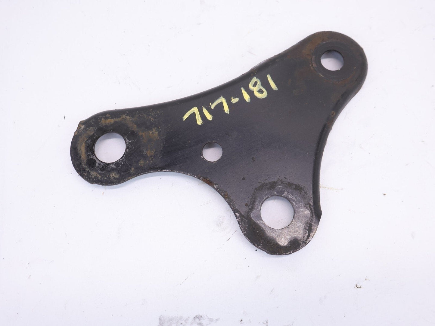 2007-2009 Subaru Legacy GT Driver Front Subframe Suspension Bracket Plate LH OEM