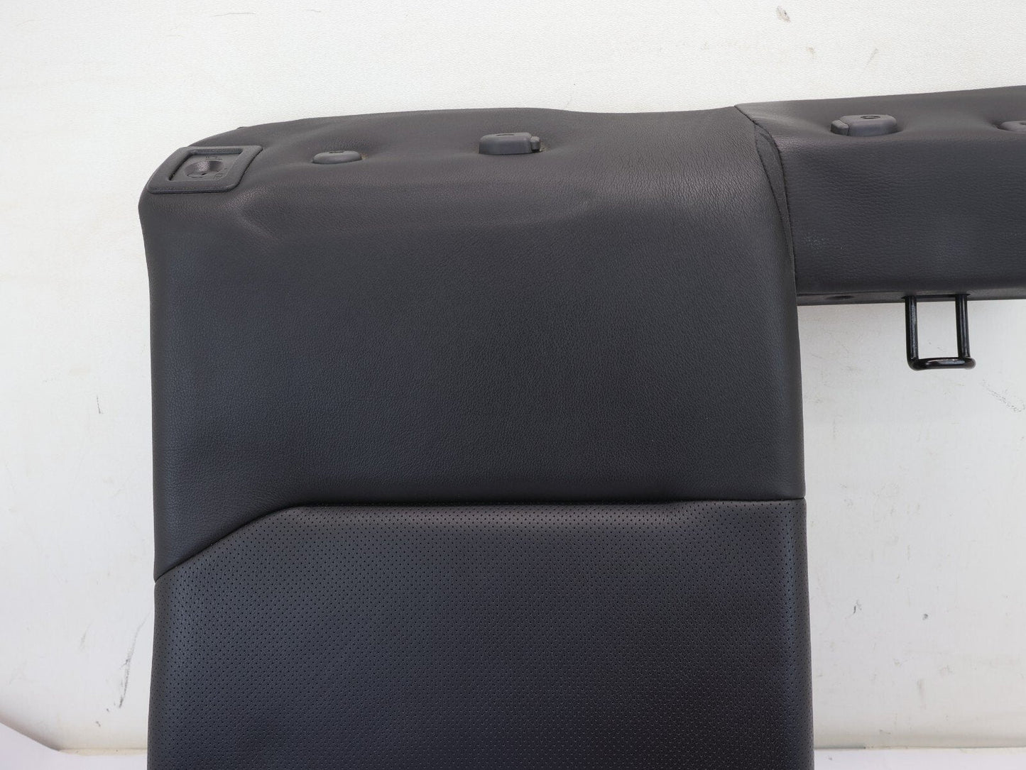 2007-2009 Subaru Legacy GT Sedan Rear Seat Upper Cushion RH Right Leather OEM