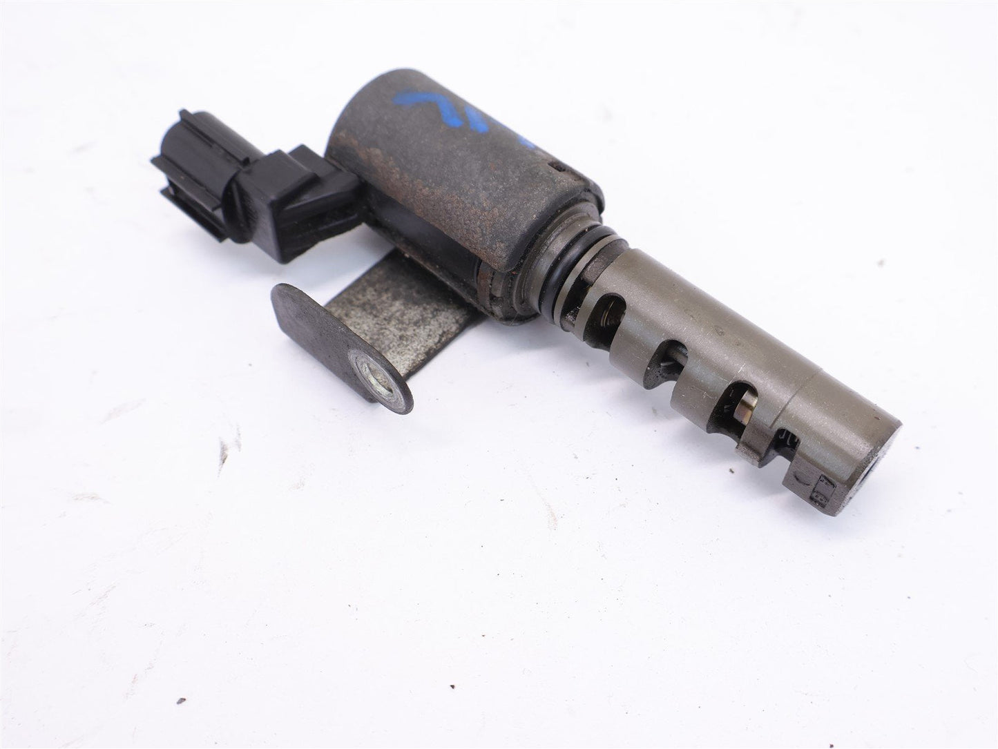 2007-2009 Subaru Legacy GT AVCS Solenoid Oil Valve VVT 2.5L Turbo 10921AA080 OEM