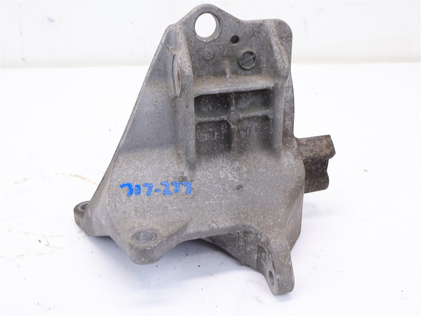 2005-2009 Subaru Legacy GT AC Compressor Bracket A/C Mount 05-09 Outback XT OEM
