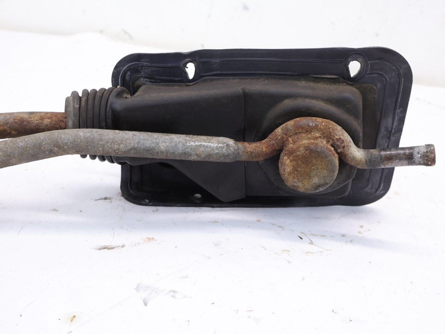 2005-2009 Subaru Legacy GT Shifter Assembly 5 Speed MT Manual Transmission