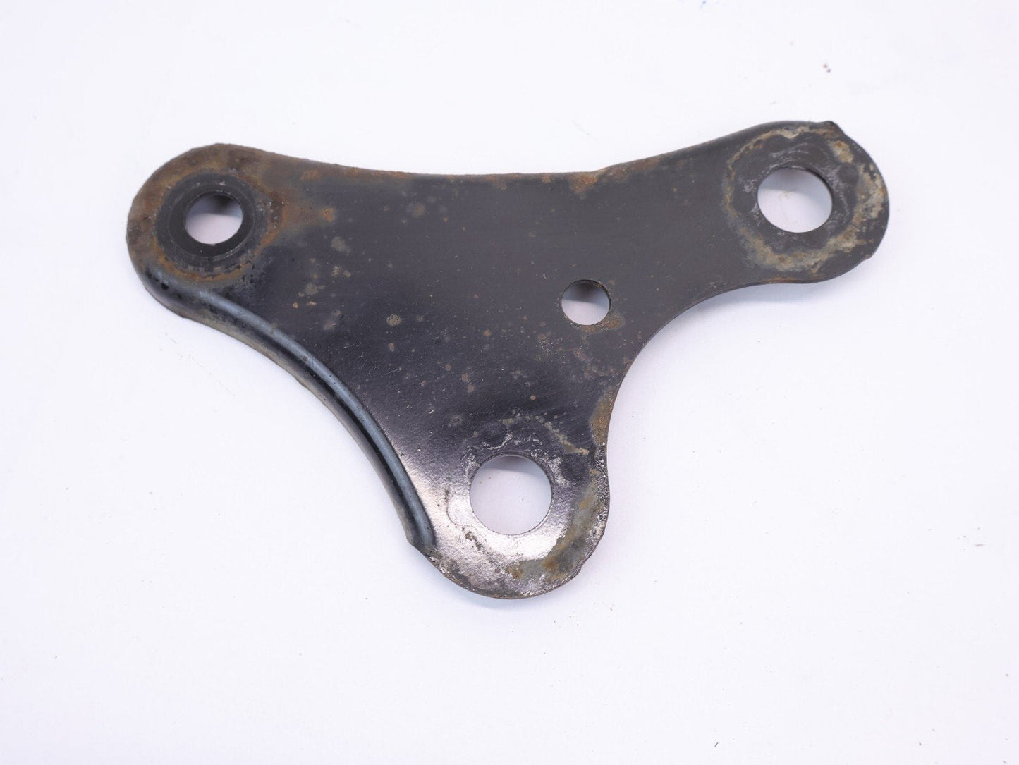 2007-2009 Subaru Legacy GT Passenger Front Subframe Suspension Bracket Plate OEM