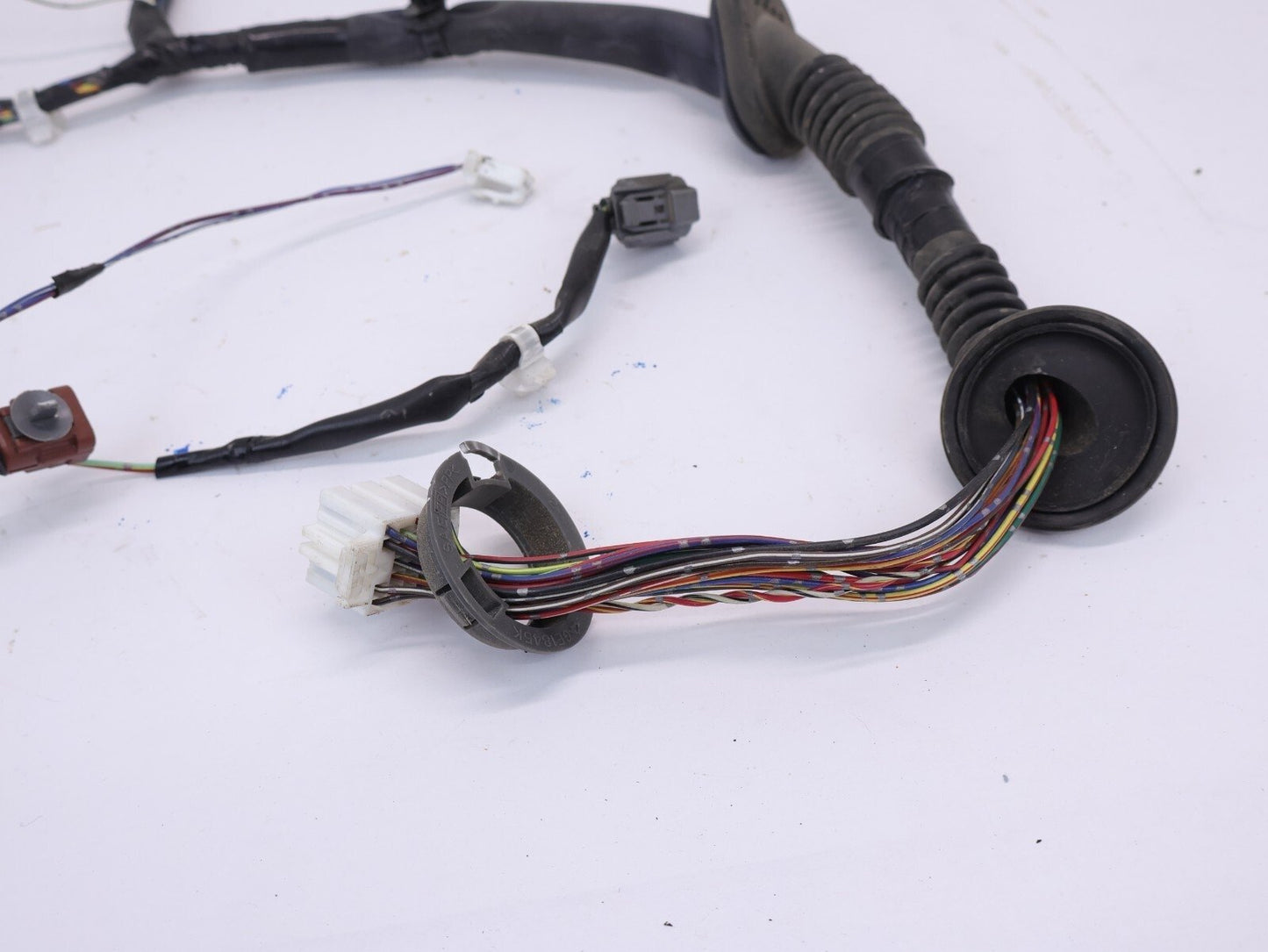 07 08 09 Subaru Legacy & Outback Driver Front Door Wiring LH Harness 81820AG17B