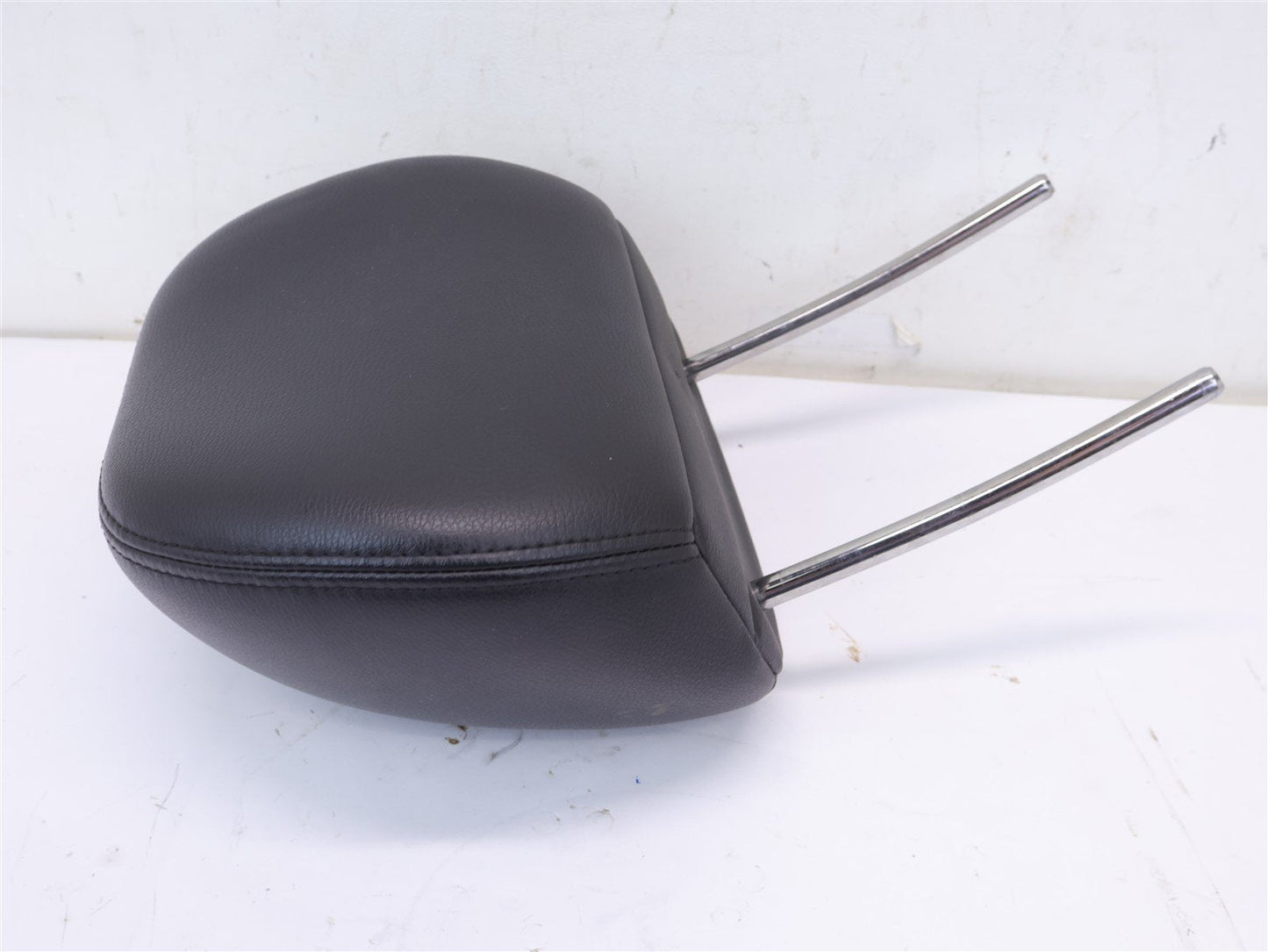 2005-2009 Subaru Legacy GT Front Seat Headrest Leather Driver or Passenger OEM