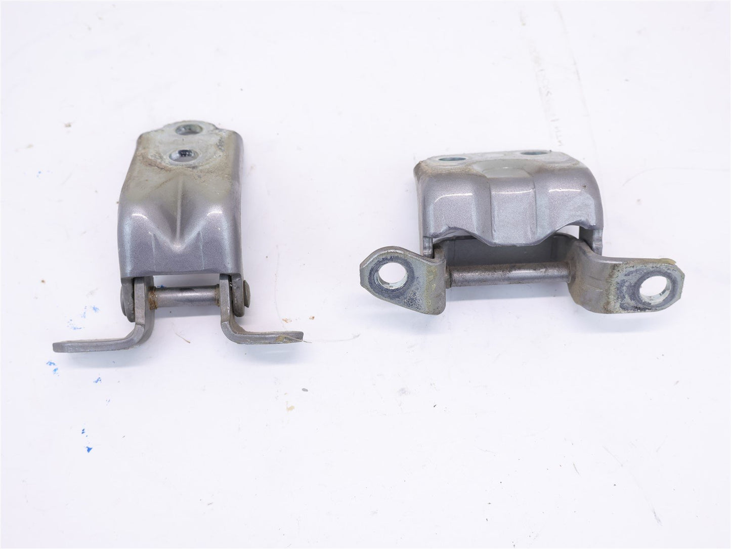 2005-2009 Subaru Legacy GT Driver Rear Door Upper Lower Hinge Hinges LH Left OEM