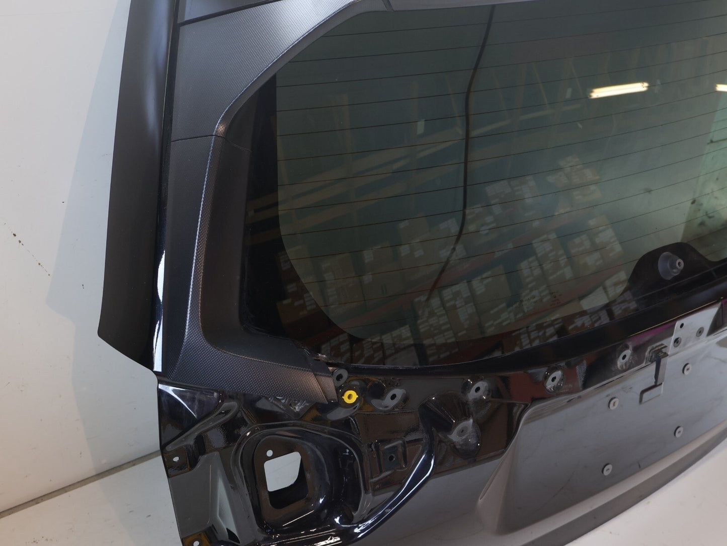 2019-24 Subaru Forester Wilderness Rear Liftgate Trunk w/ Spoiler Hatch D4S OEM