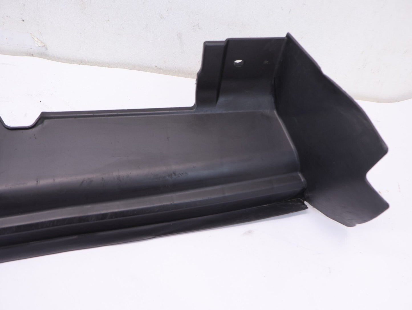 2008-2009 Subaru Legacy GT Radiator Core Support Air Intake Deflector 57731AG98A