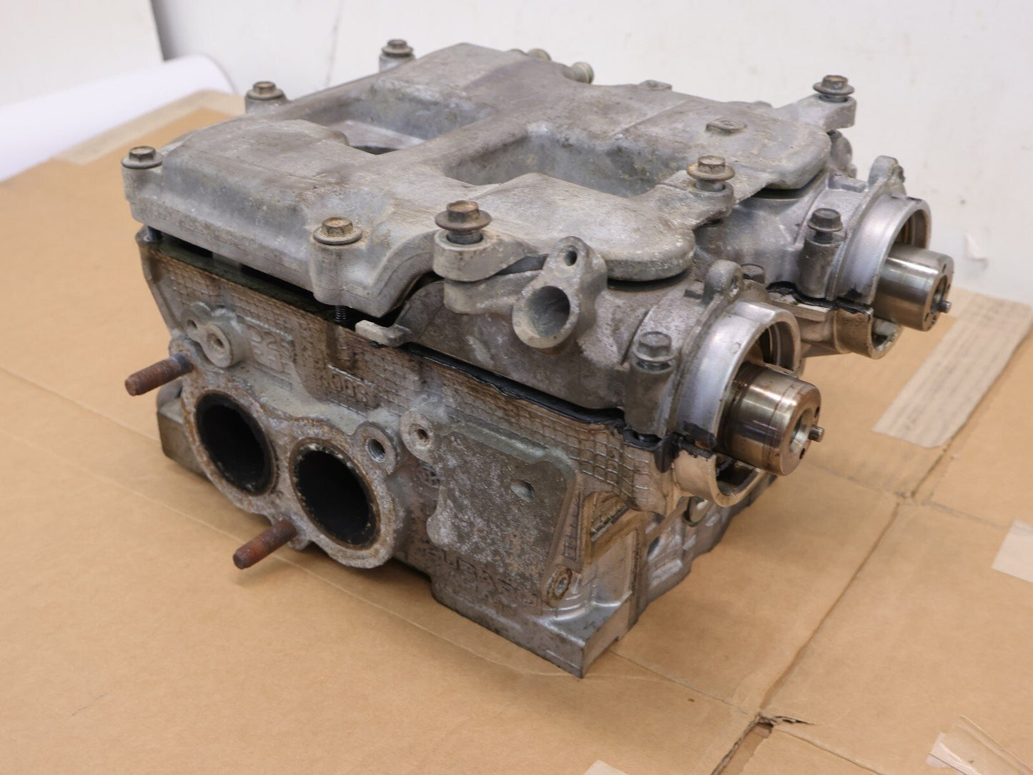 2007-09 Subaru Legacy GT Right Cylinder Head 2.5L Turbo Engine Passenger RH OEM