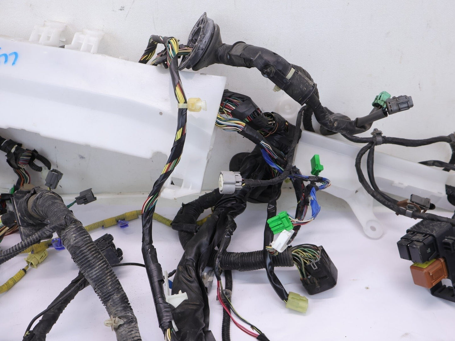 2008 Subaru Legacy GT Sedan Bulk Wiring Harness Dash Main Center 81402AG55B