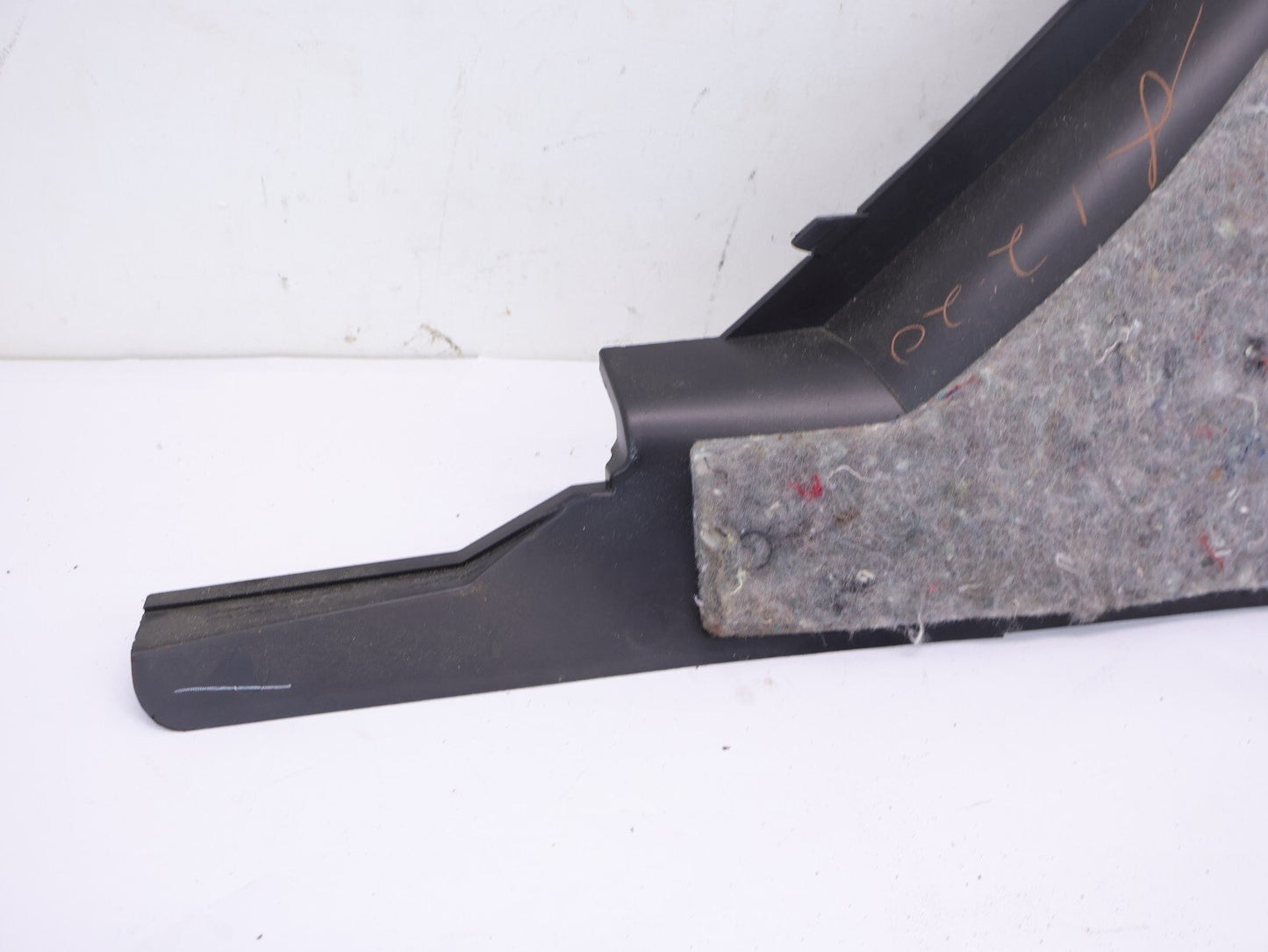 2008-2009 Subaru Legacy GT Passenger Side Center Console Trim RH 66073AG15A