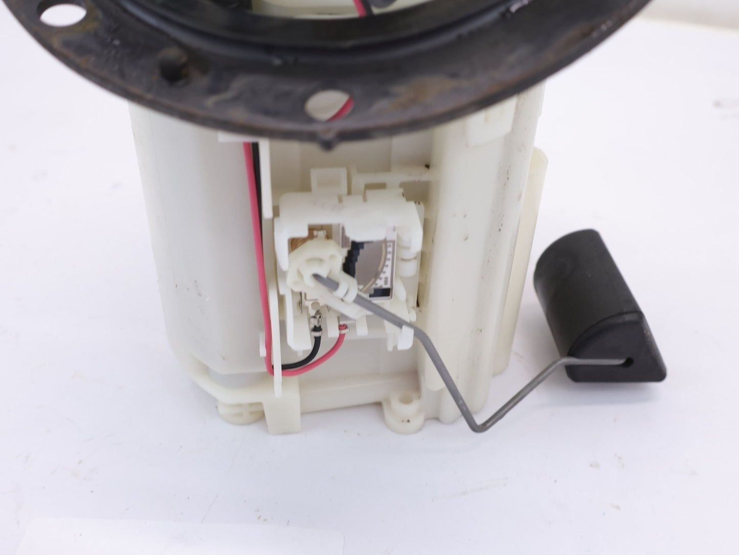 2012-2014 Subaru WRX Fuel Pump Assembly 2.5L Turbo OEM 42021AG010 12-14