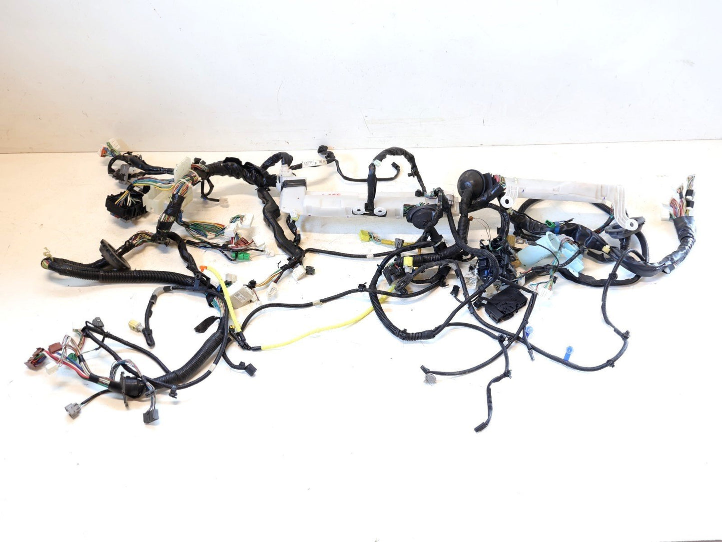 2012-2014 Subaru WRX Engine Bay Bulk Wiring Harness Wire 81402FG410 12-14 OEM