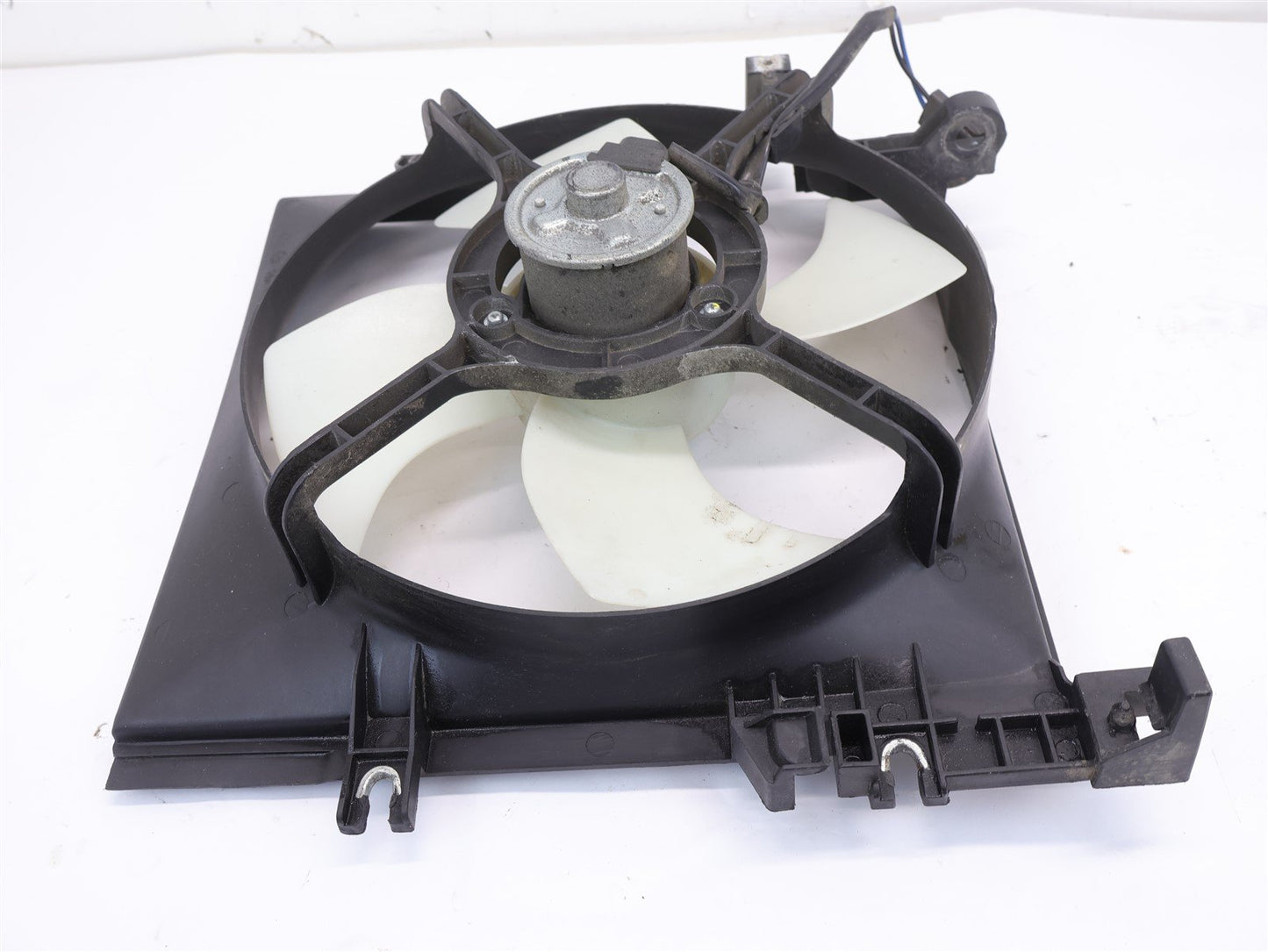 2009-2013 Subaru Forester Fan Motor Assembly Radiator LH Left 4 Blade