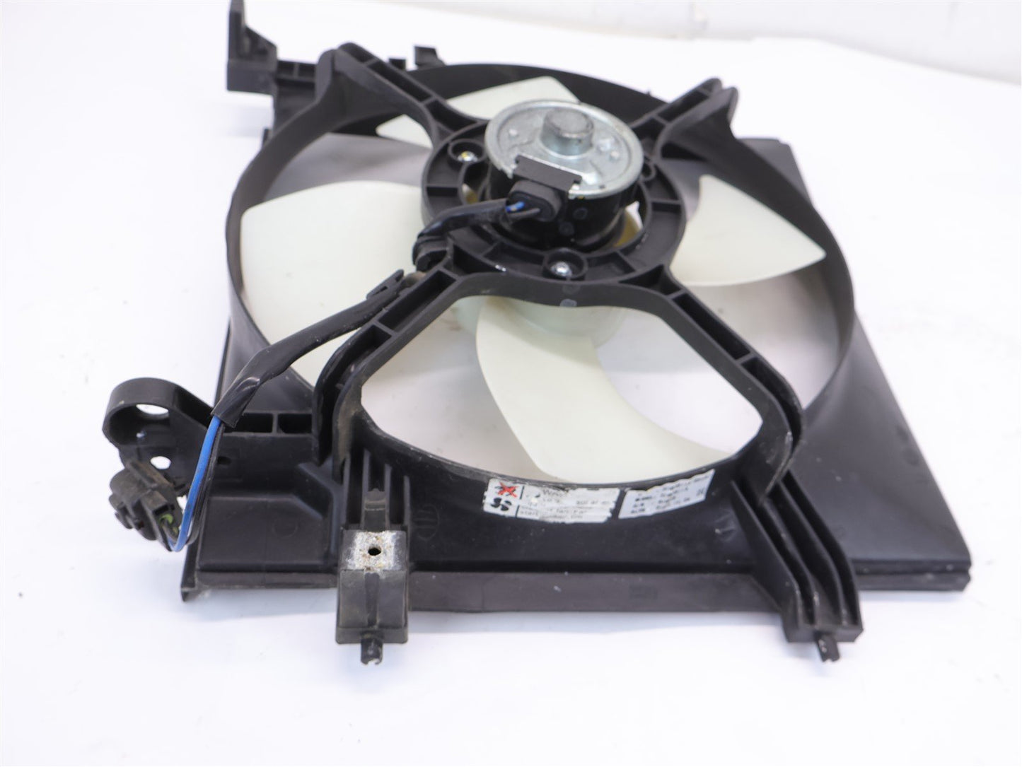 2009-2013 Subaru Forester Fan Motor Assembly Radiator LH Left 4 Blade