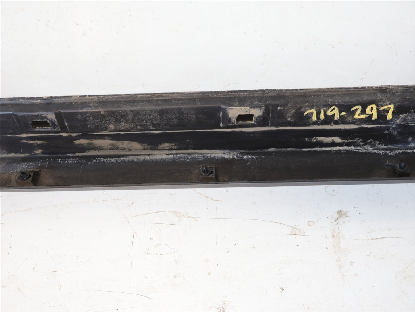 2009-2013 Subaru Forester Passenger Side Skirt Bottom Rocker Panel RH Right OEM
