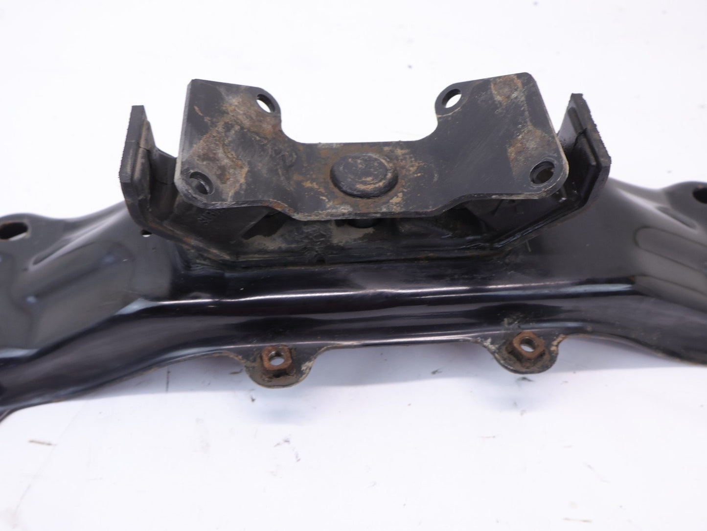 2013-2017 Subaru Crosstrek Automatic Transmission Crossmember Mount Bracket OEM