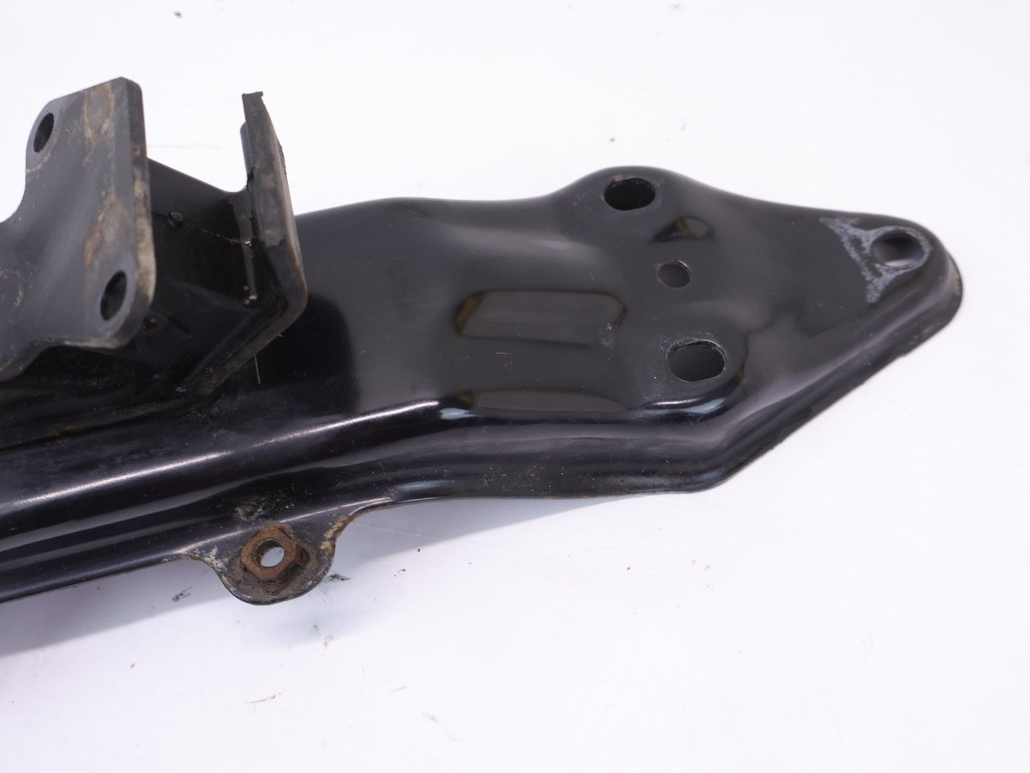 2013-2017 Subaru Crosstrek Automatic Transmission Crossmember Mount Bracket OEM