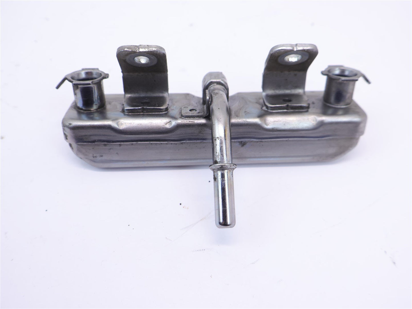 2013-2017 Subaru XV Crosstrek Fuel Rail Injector Housing Left or Right OEM