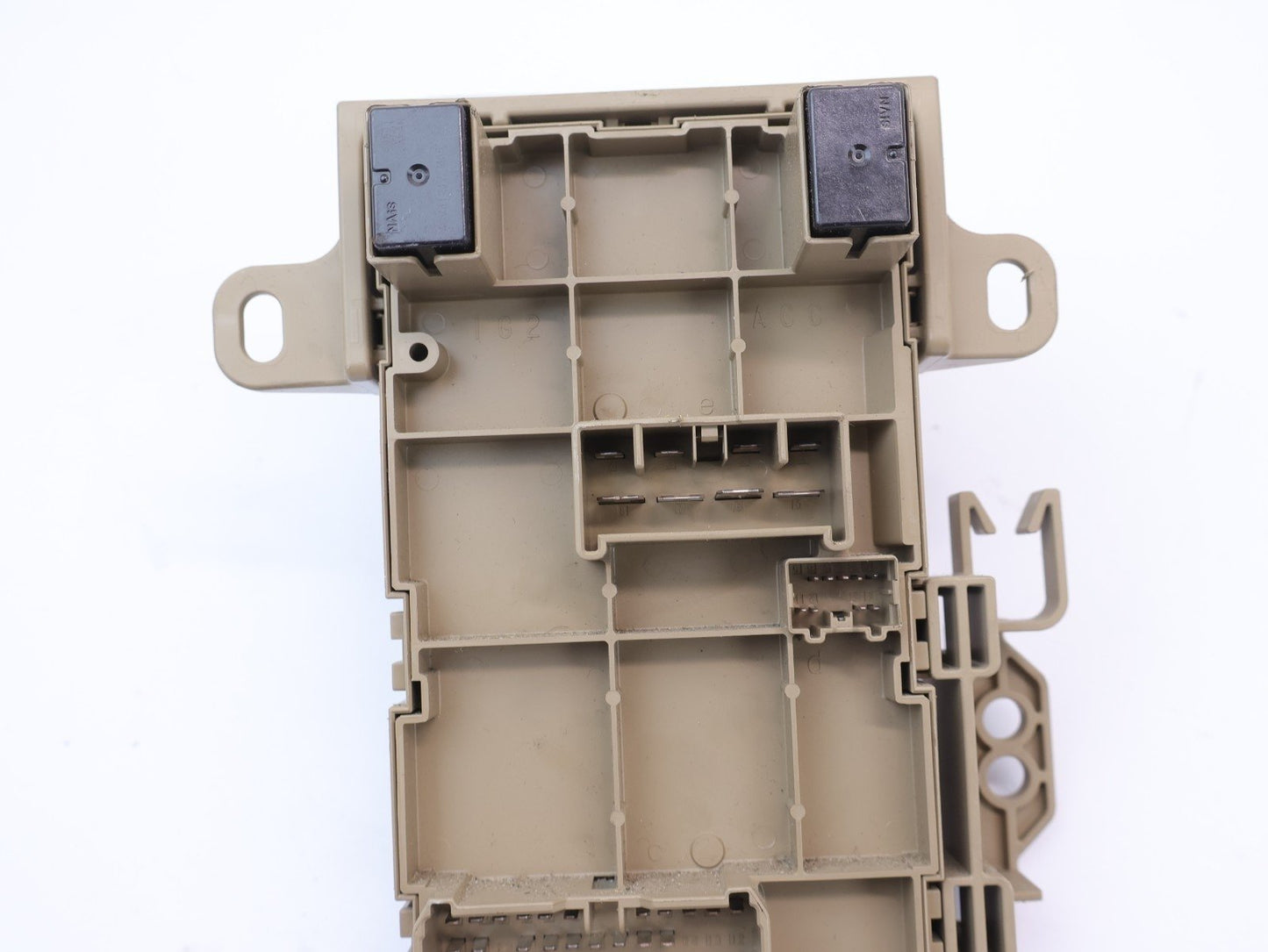 2013 2014 2015 Subaru XV Crosstrek Dash Fuse Block Box Panel Interior 82201FJ110