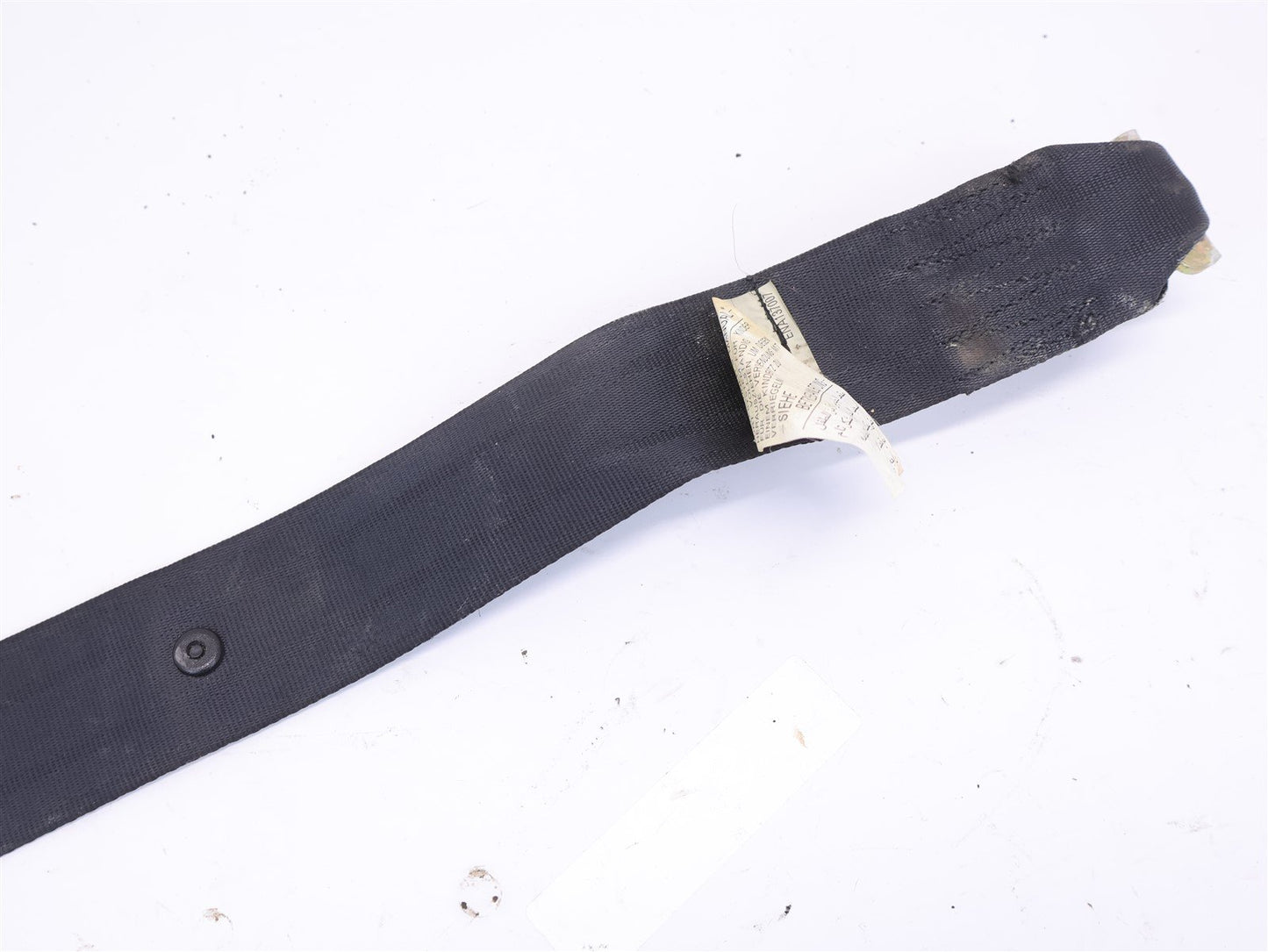 2005-2007 Subaru Impreza WRX & STI Sedan Center Rear Seat Belt OEM 05-07