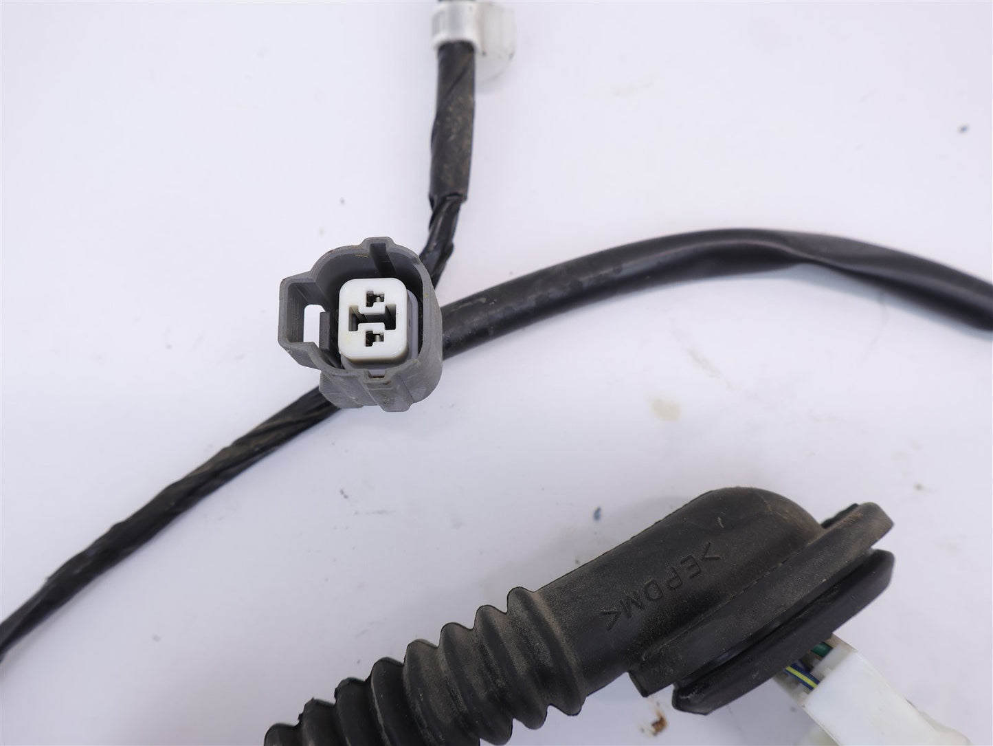 2007-2009 Subaru Legacy Rear Door Wiring Harness Driver or Passenger 81822AG04B