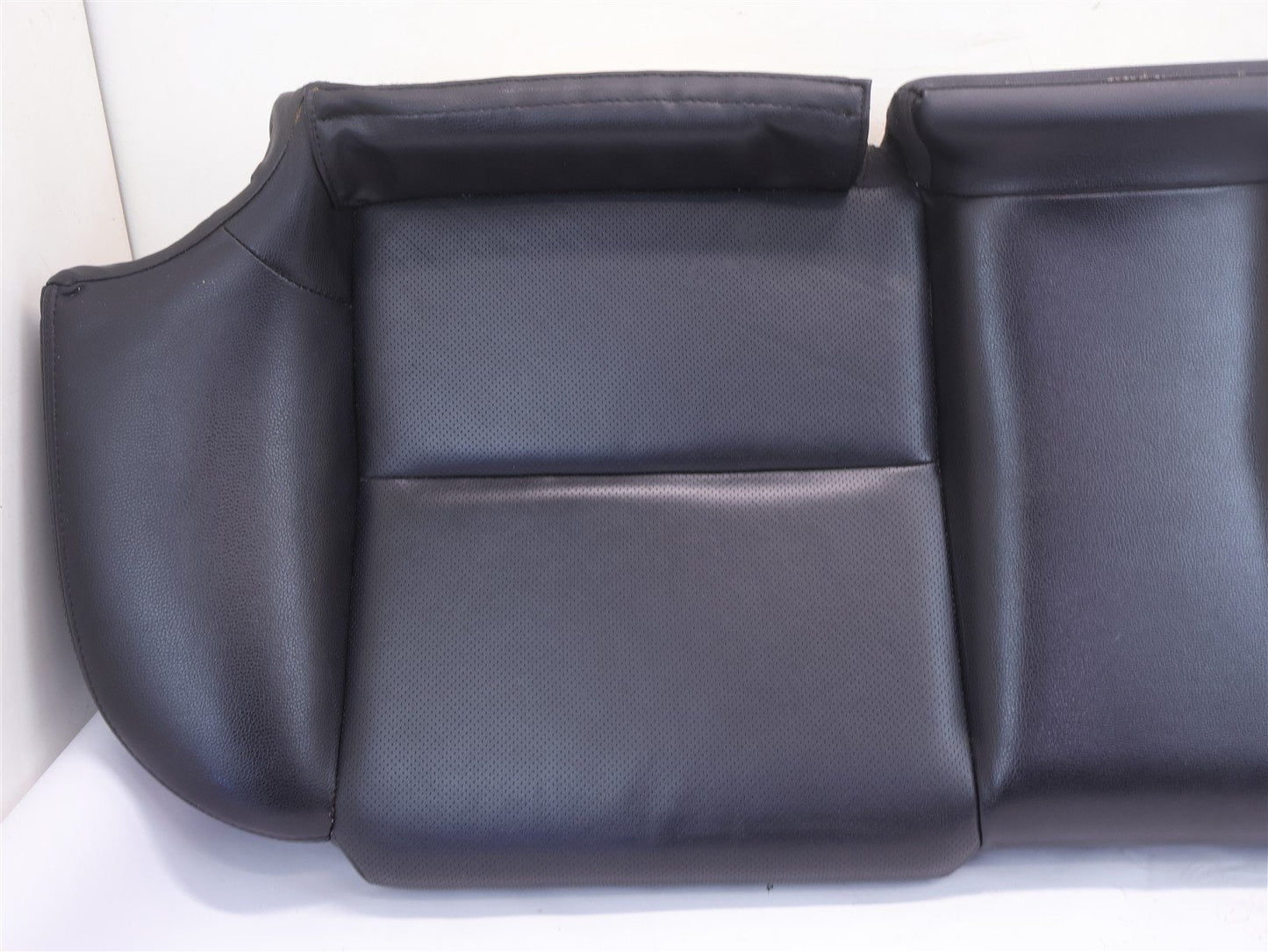 2008-2009 Subaru Legacy GT Rear Seat Bottom Cushion Lower Black Leather OEM