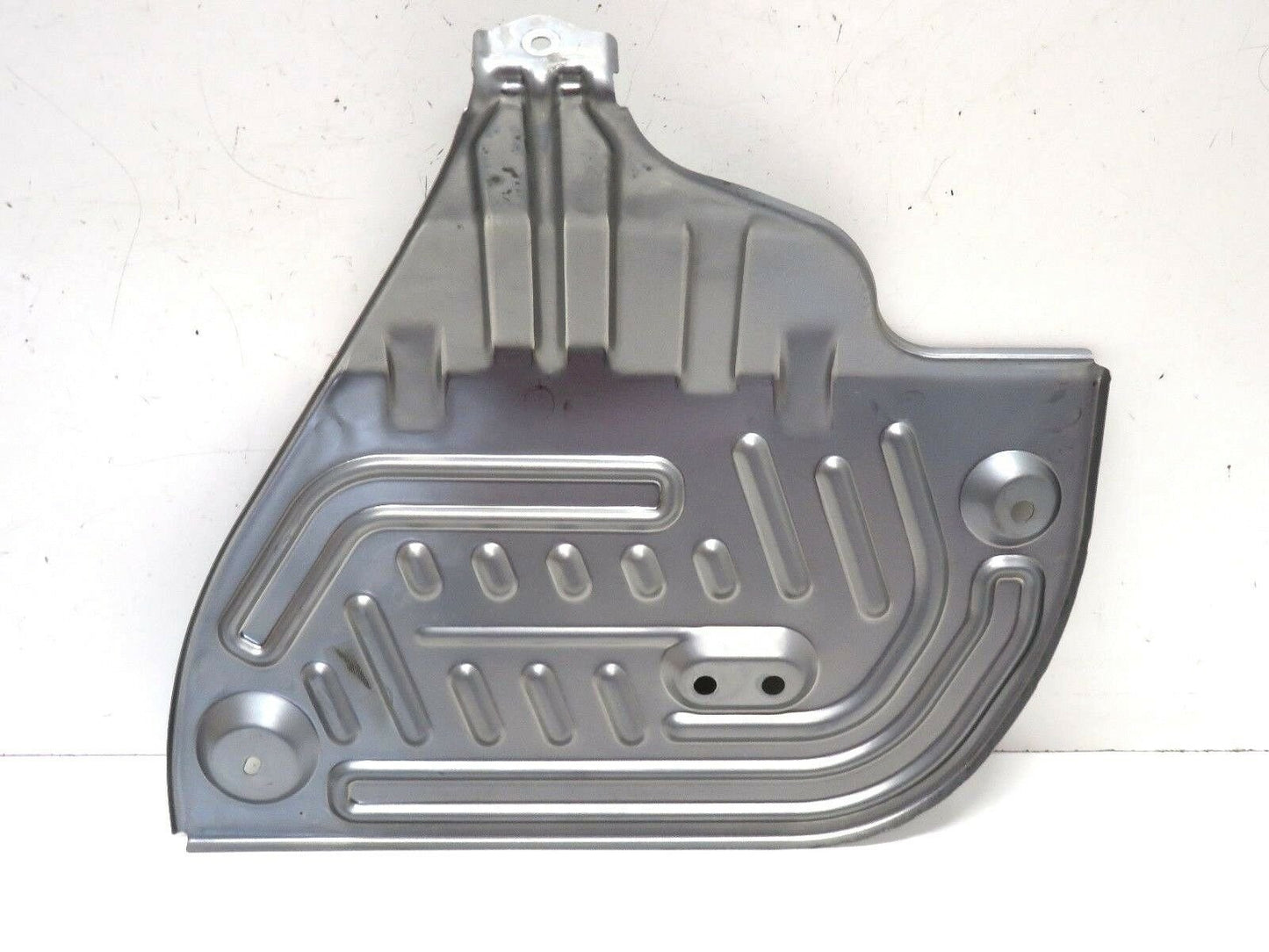 2005 Subaru Legacy GT Outback Engine Computer ECU Cover Plate Kick Guard 05-09