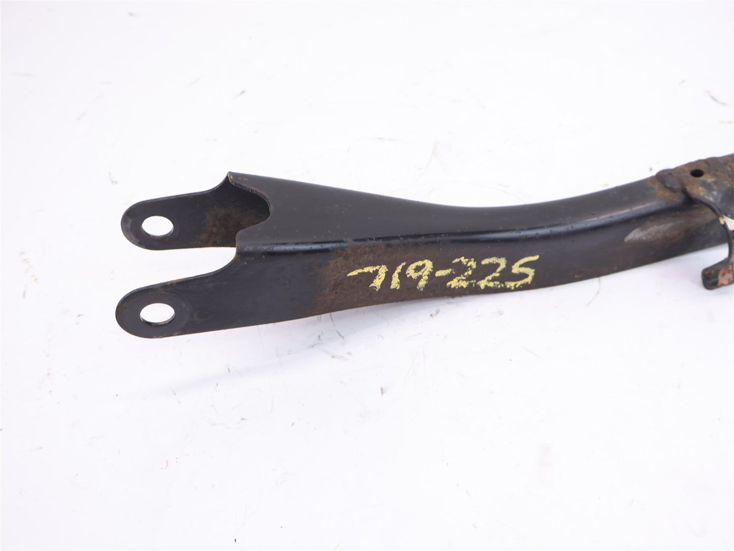 09-13 Subaru Forester Passenger Rear Lower Control Trailing Arm RH 2009-2013