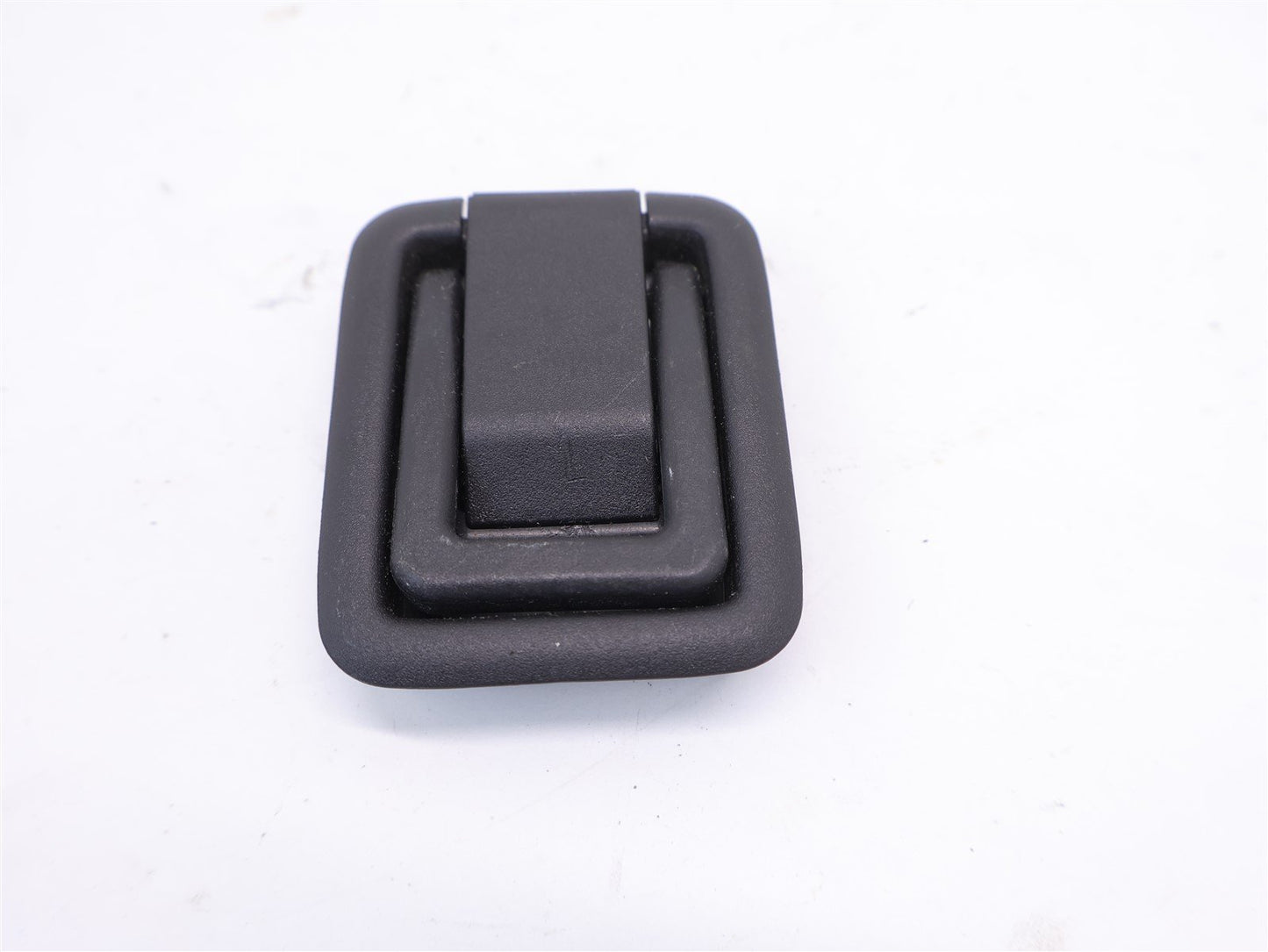 09-13 Subaru Forester XT Rear Cargo Hook Anchor Tie Down Hatch 2009-2013