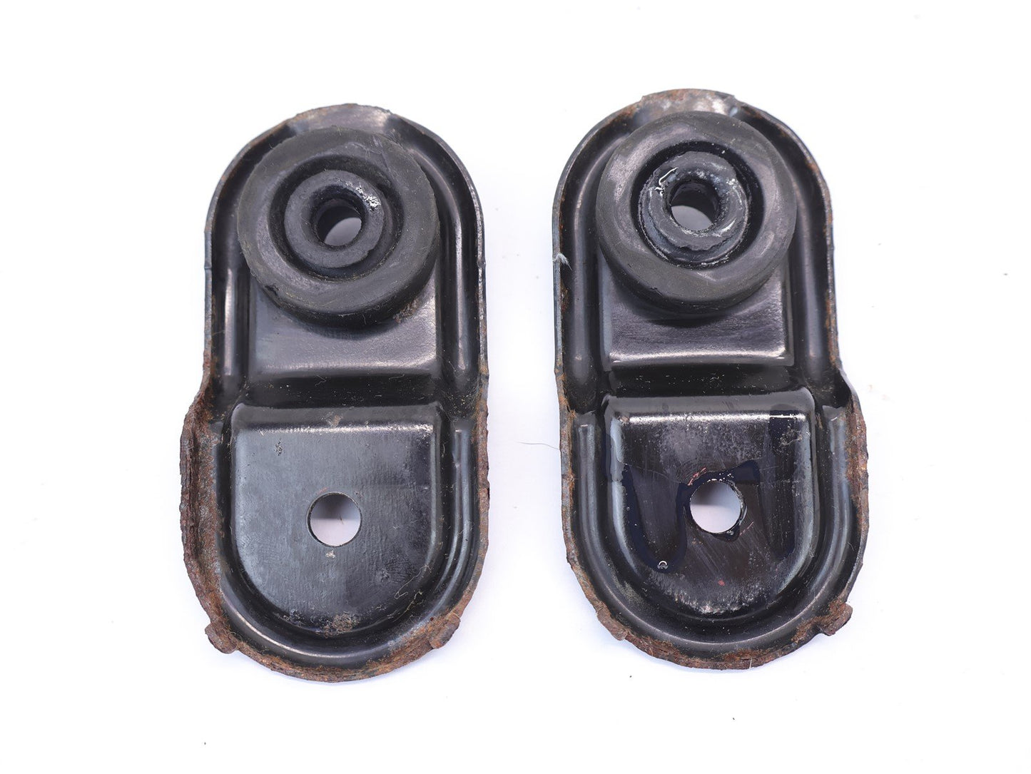 10-14 Subaru Legacy & Outback Radiator Tab Brackets Bracket Set Mount 2010-2014