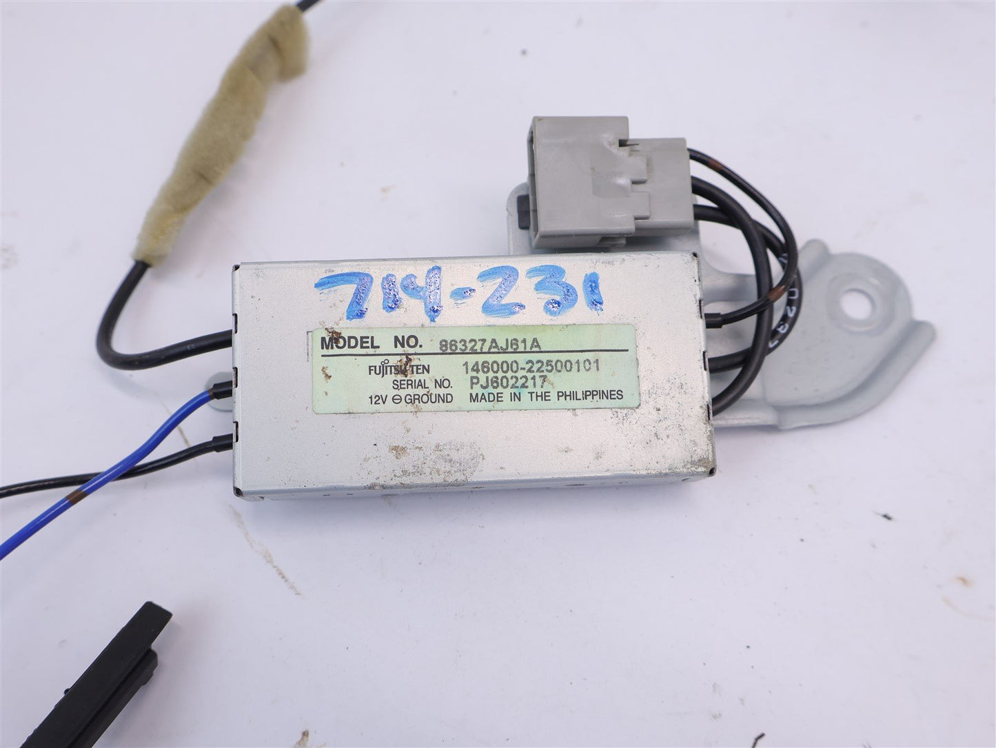 10-14 Subaru Outback Radio Antenna Amplifier Module Box 86327AJ61A 2010-2014