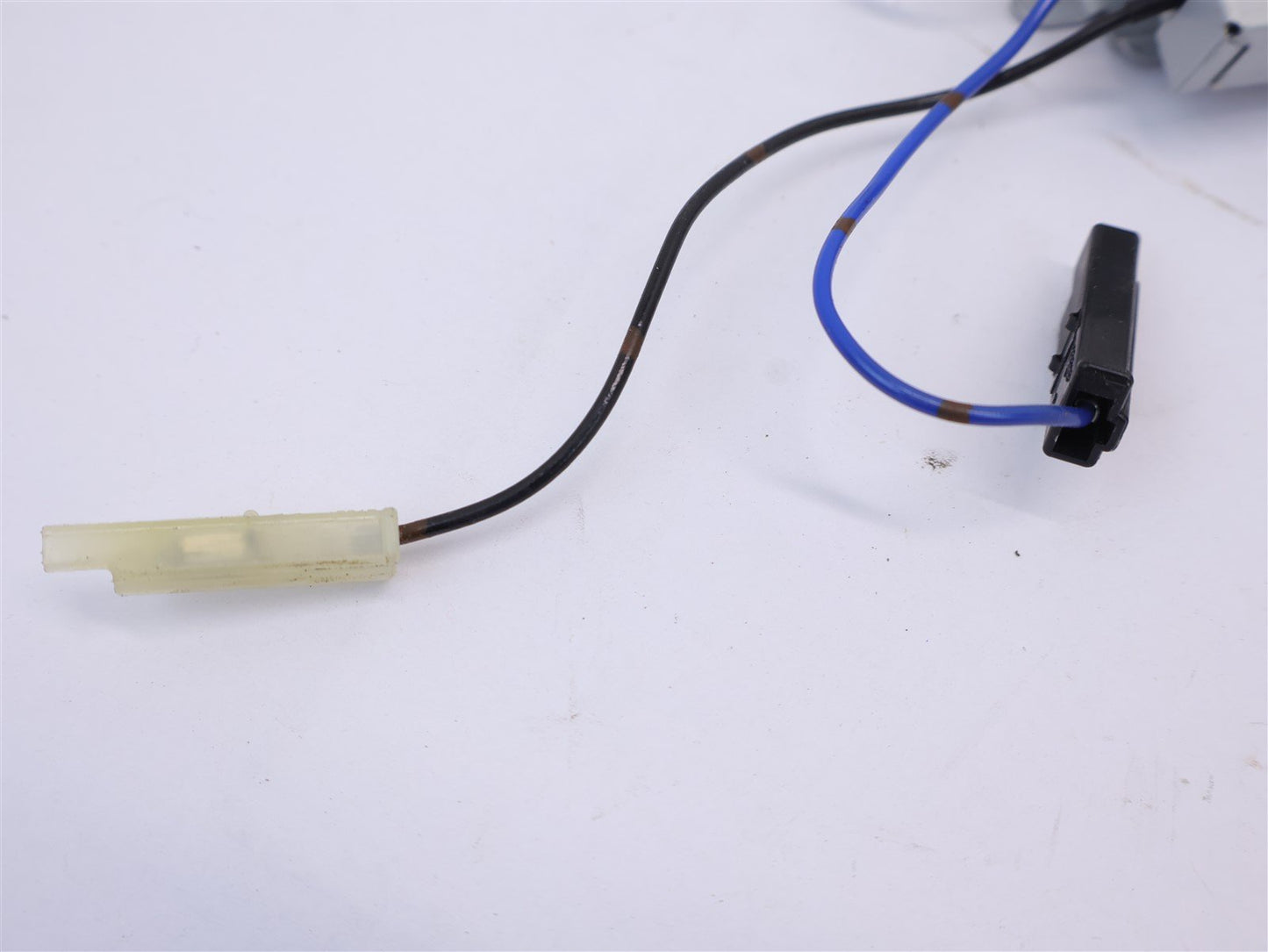 10-14 Subaru Outback Radio Antenna Amplifier Module Box 86327AJ61A 2010-2014