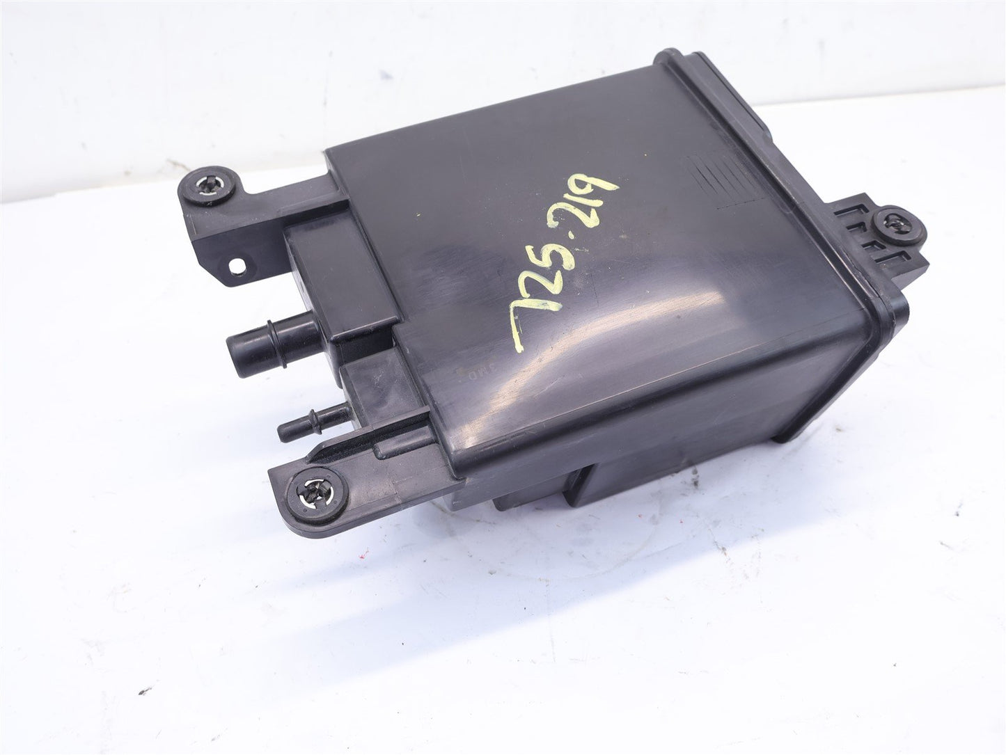 13-14 Subaru Legacy Outback EVAP Charcoal Canister Emission System Vapor Fuel