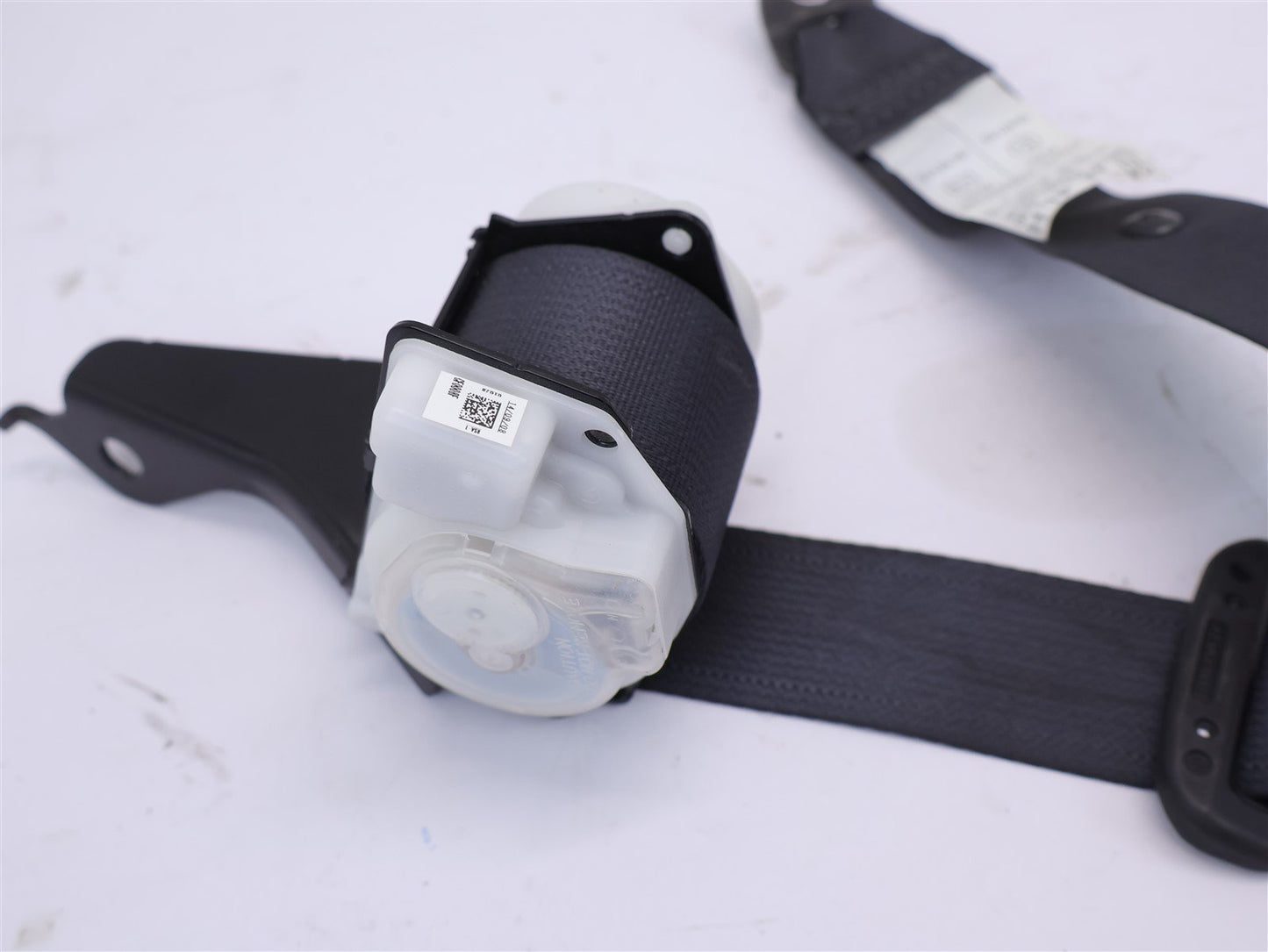 2015-2019 Subaru WRX Driver Rear Seat Belt Buckle Assembly LH Left OEM 15-19