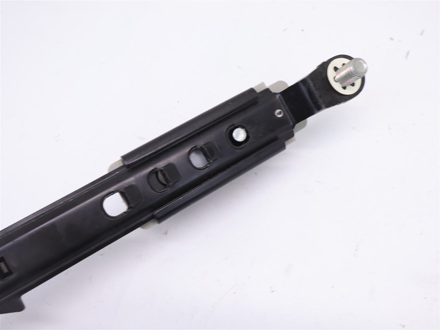 2008-2014 Subaru Impreza WRX Front Seat Belt Height Adjuster Bracket LH RH 08-14