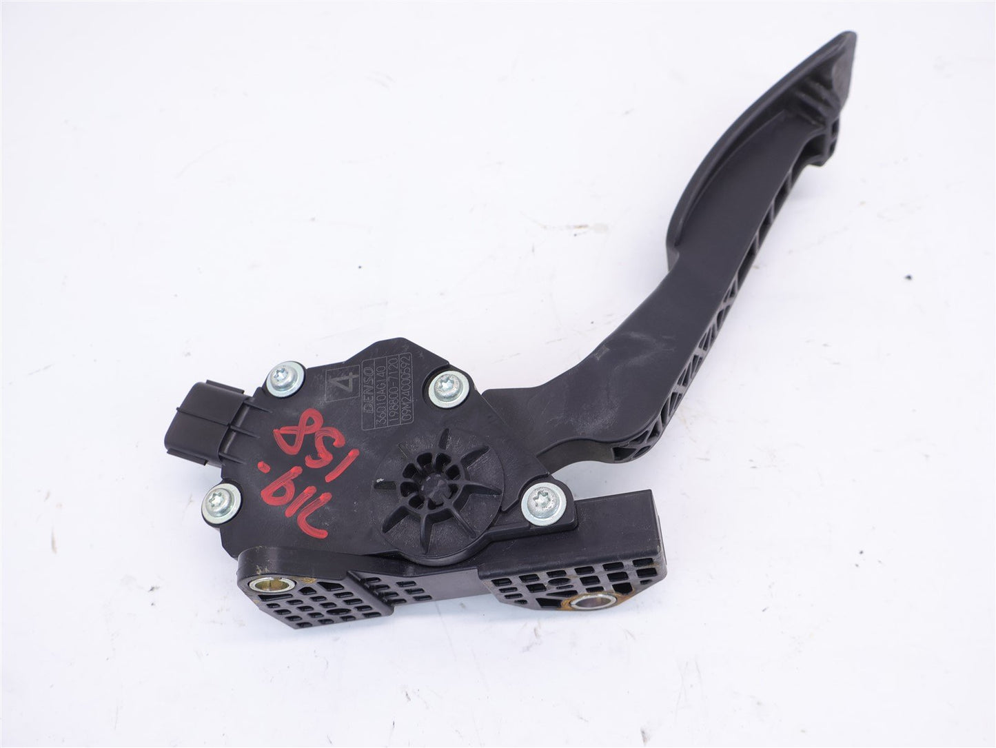 09-13 Subaru Forester Gas Pedal Accelerator Assembly 36010AG140 2009-2013