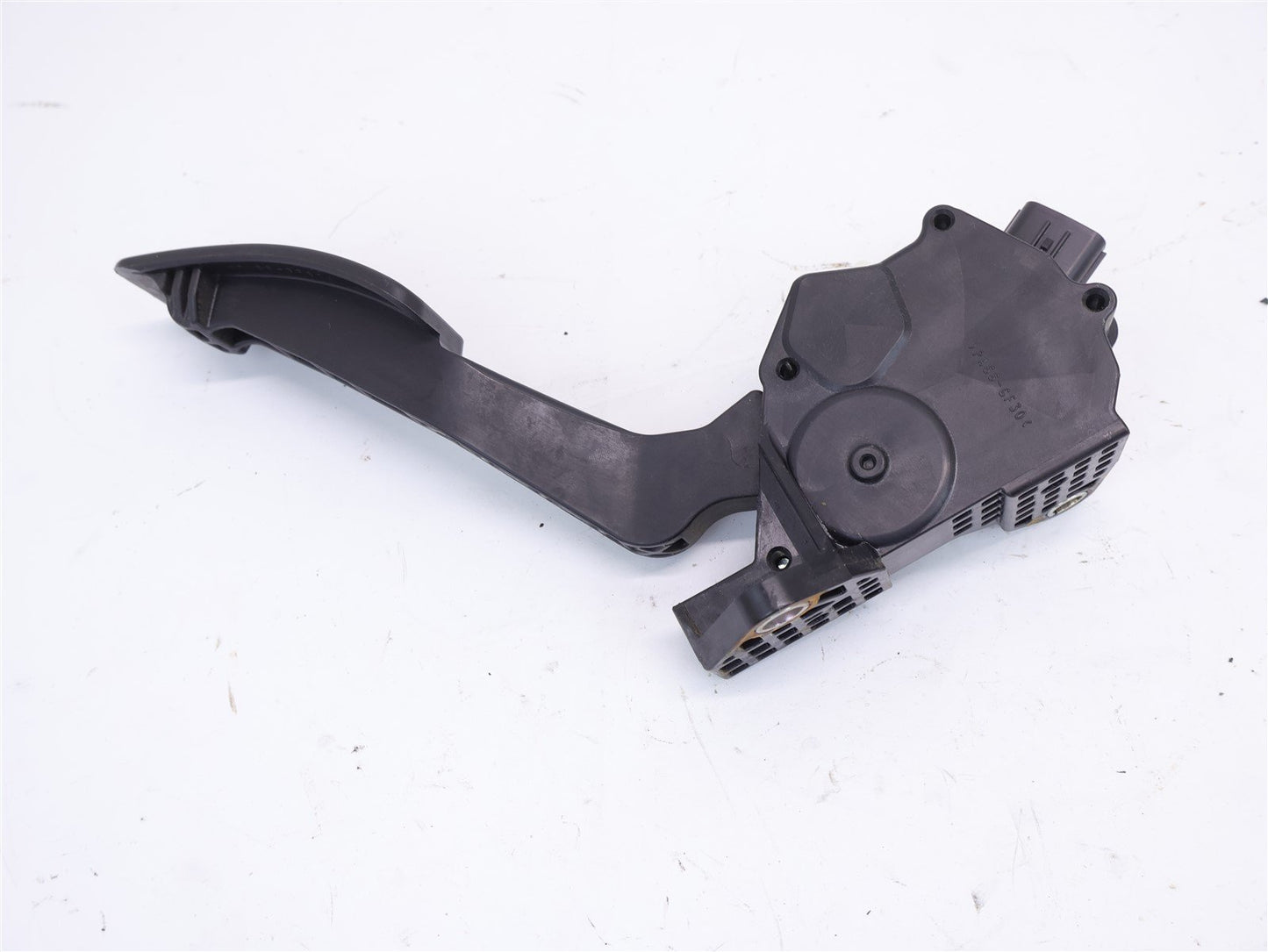 09-13 Subaru Forester Gas Pedal Accelerator Assembly 36010AG140 2009-2013
