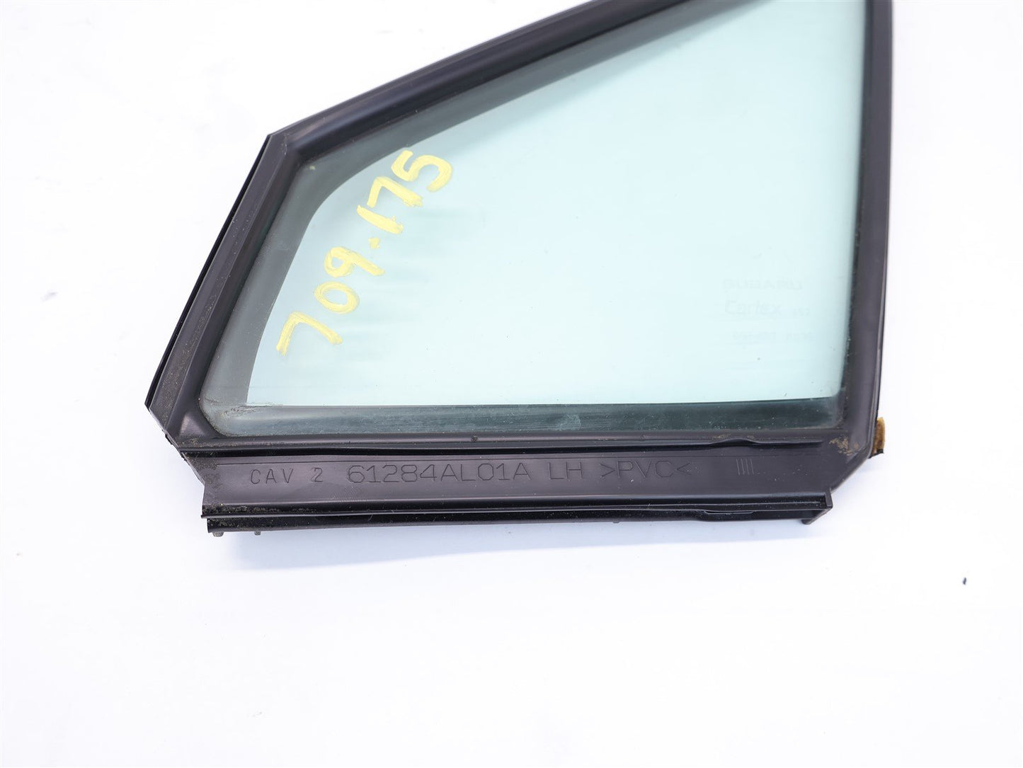 2015-2019 Subaru Legacy & Outback Driver Front Vent Glass Door Corner LH 15-19