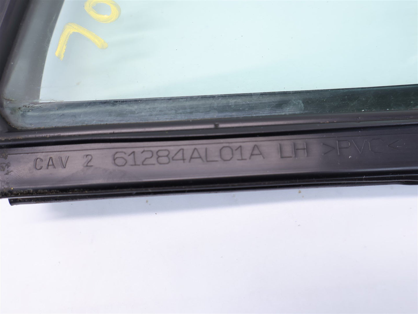 2015-2019 Subaru Legacy & Outback Driver Front Vent Glass Door Corner LH 15-19