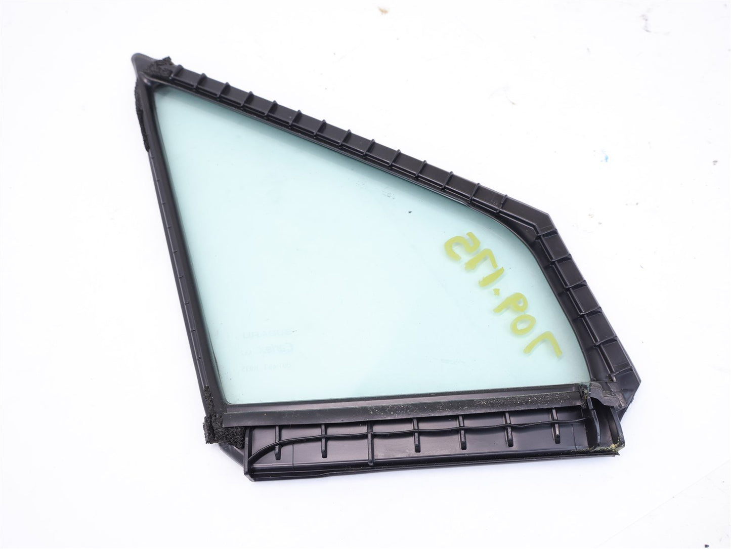 2015-2019 Subaru Legacy & Outback Driver Front Vent Glass Door Corner LH 15-19