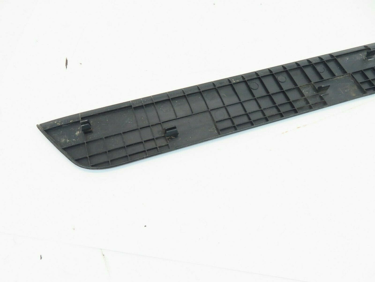 12-17 Hyundai Veloster Driver Front Door Sill Trim Scuff Step LH Side 2012-2017