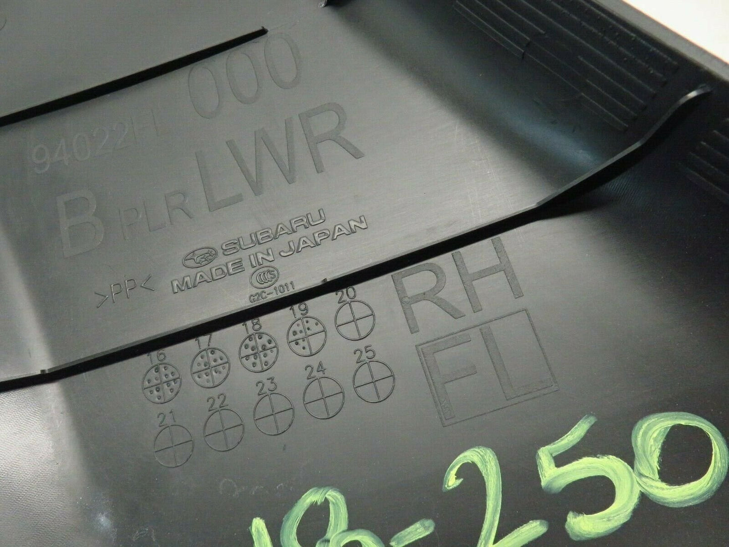 2018-2023 Subaru Crosstrek Passenger Lower B Pillar Trim RH 94022FL000 22-23 WRX