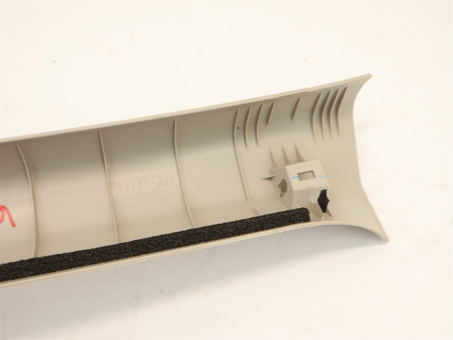 2018-21 Subaru Crosstrek Passenger A Pillar Trim 94010FL100 Front Windshield RH