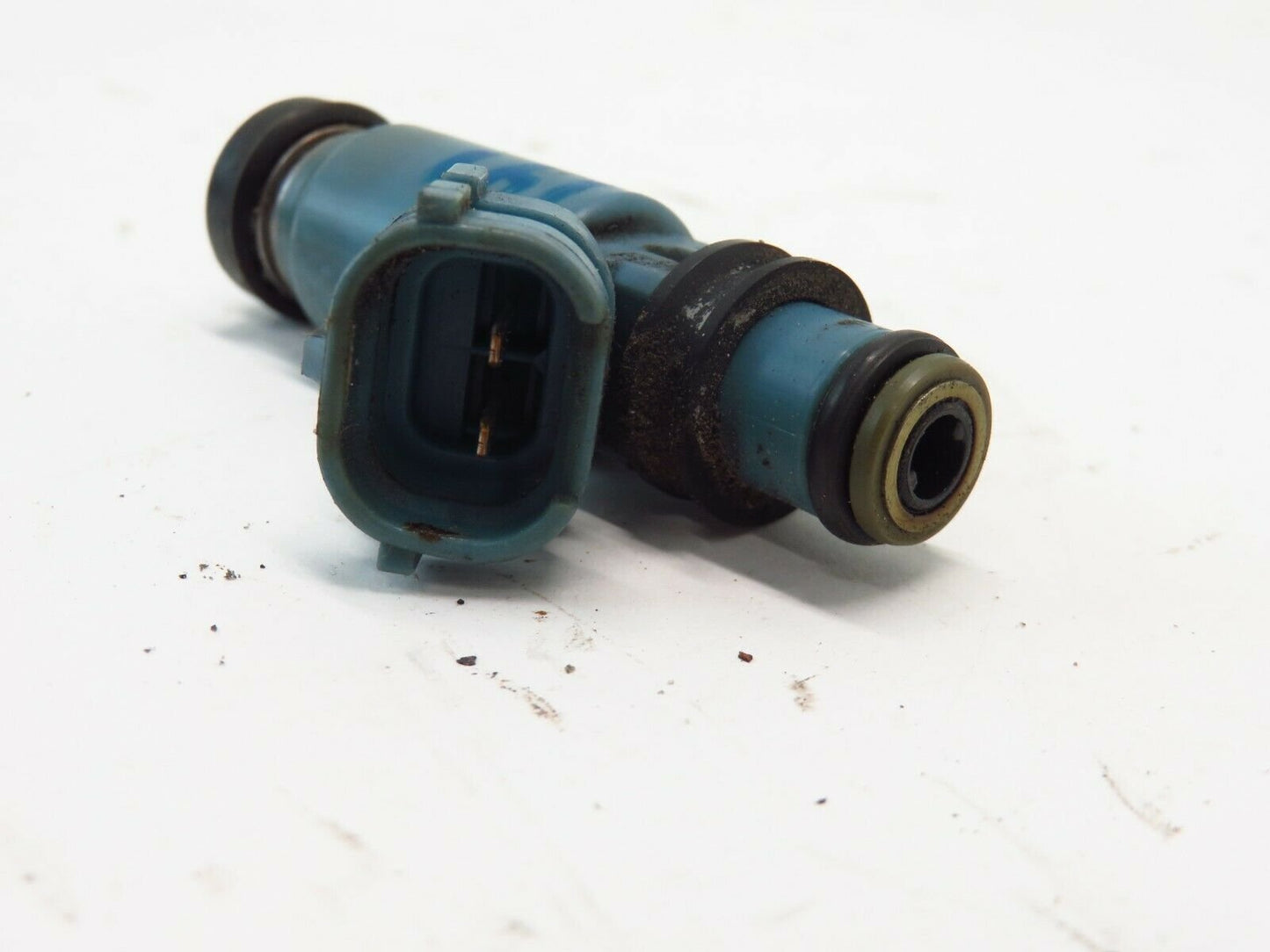 2002-2005 Subaru Impreza WRX Fuel Injector 2.0L Turbo OEM 02-05